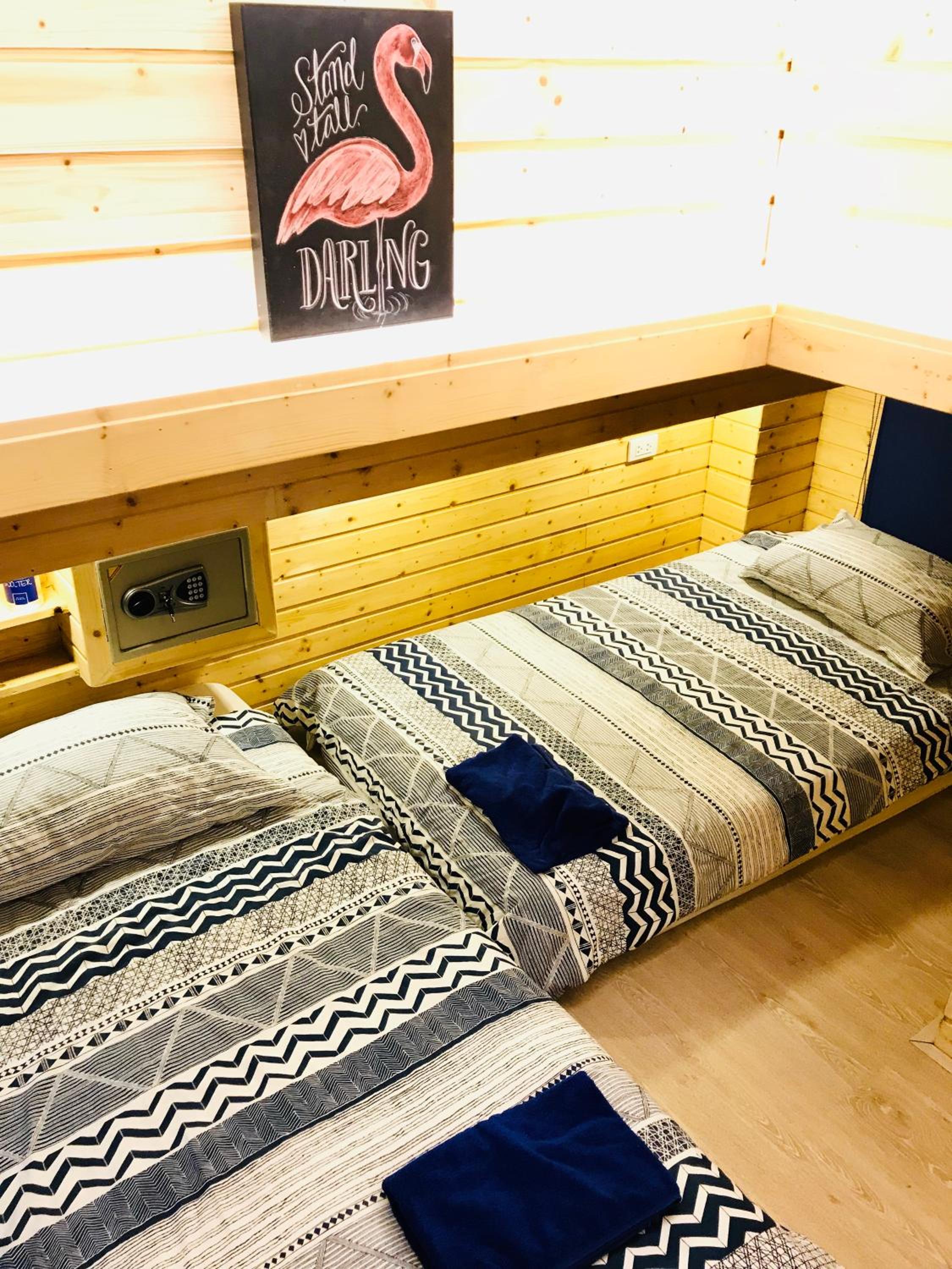 Twin Room with Shared Bathroom and Toilet (2 futons) photo 1