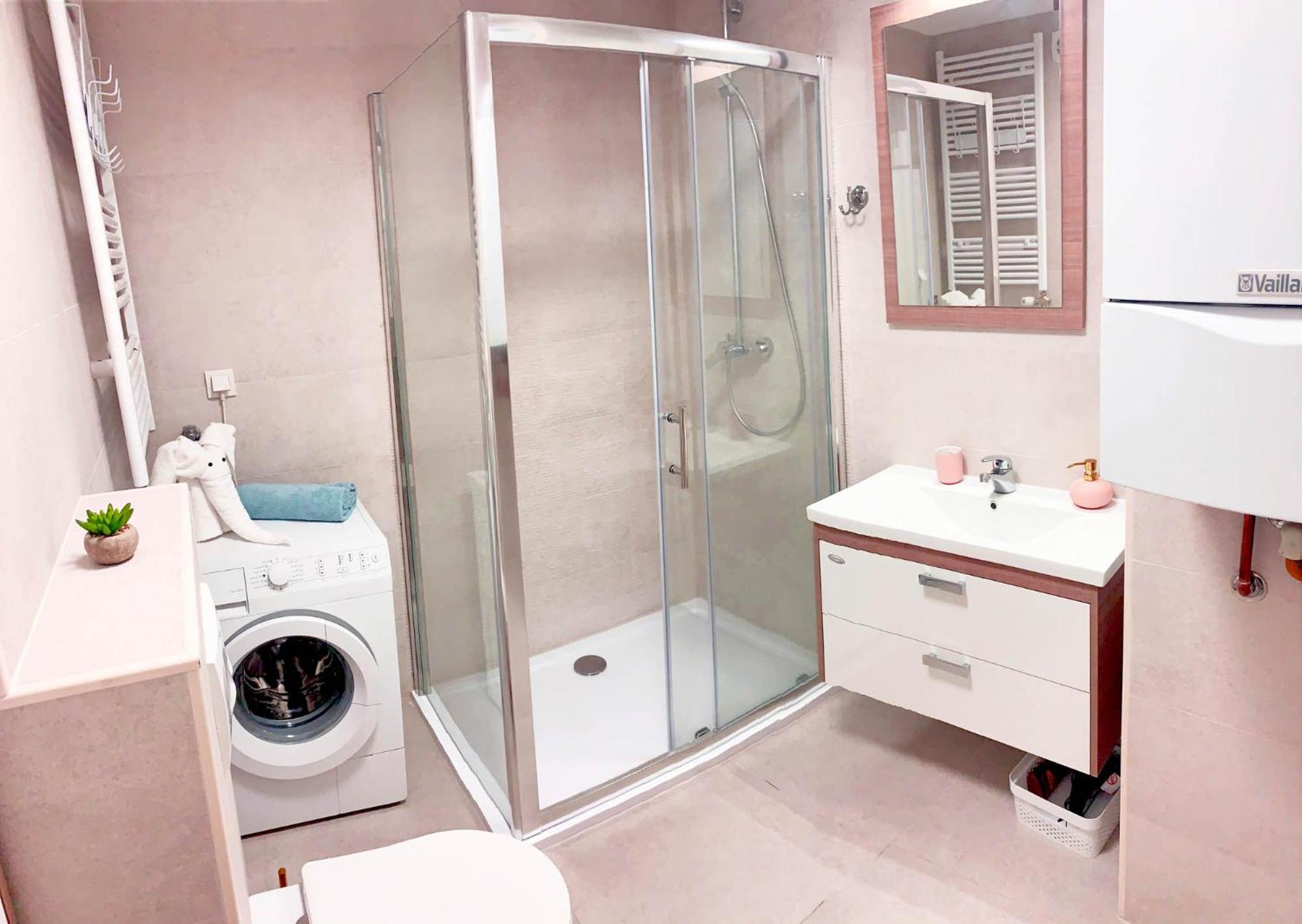 Two-Bedroom Apartment - Photo 9