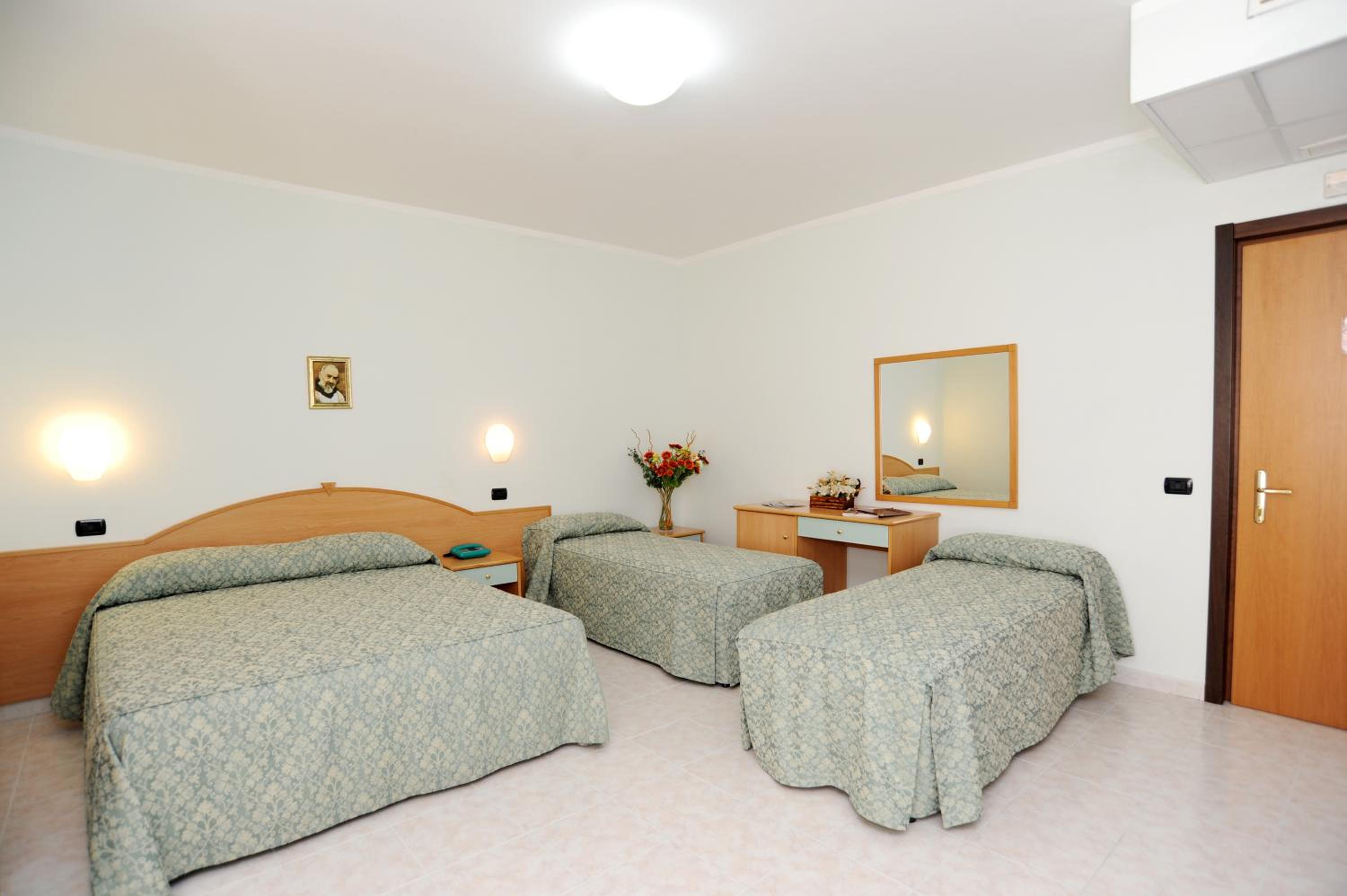 Quadruple Room photo 1