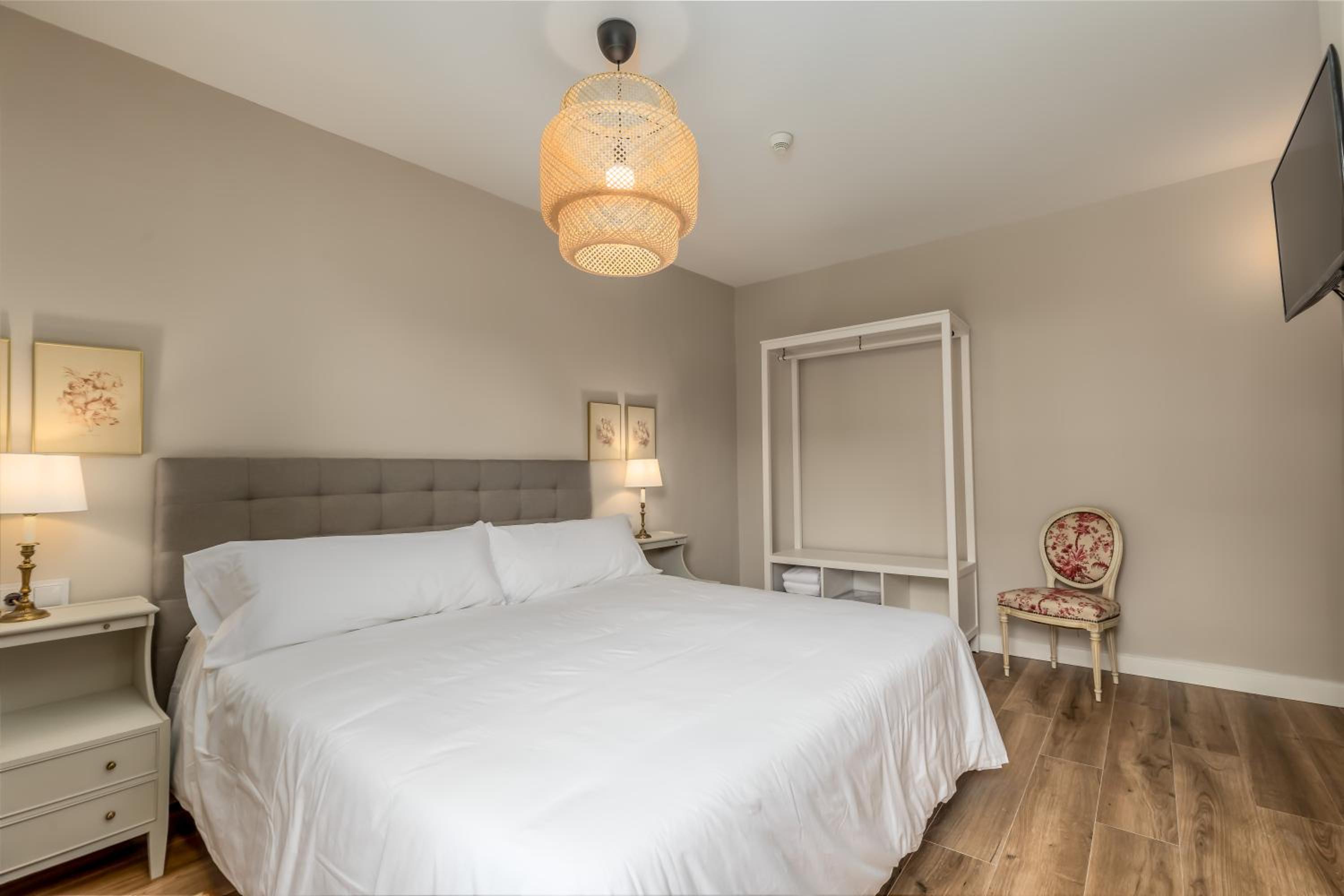 Superior Double Room - Photo 38