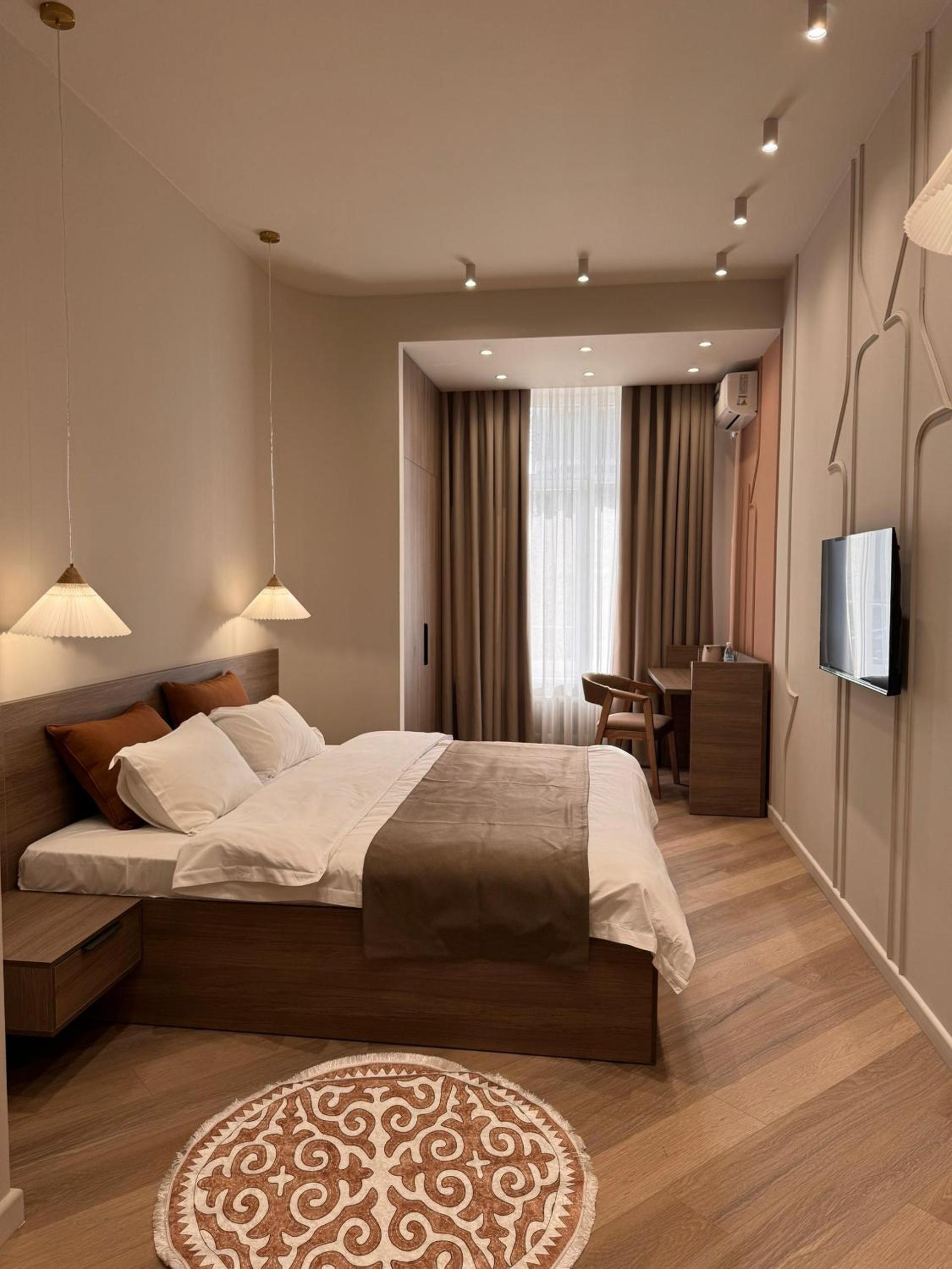 Superior Family Room