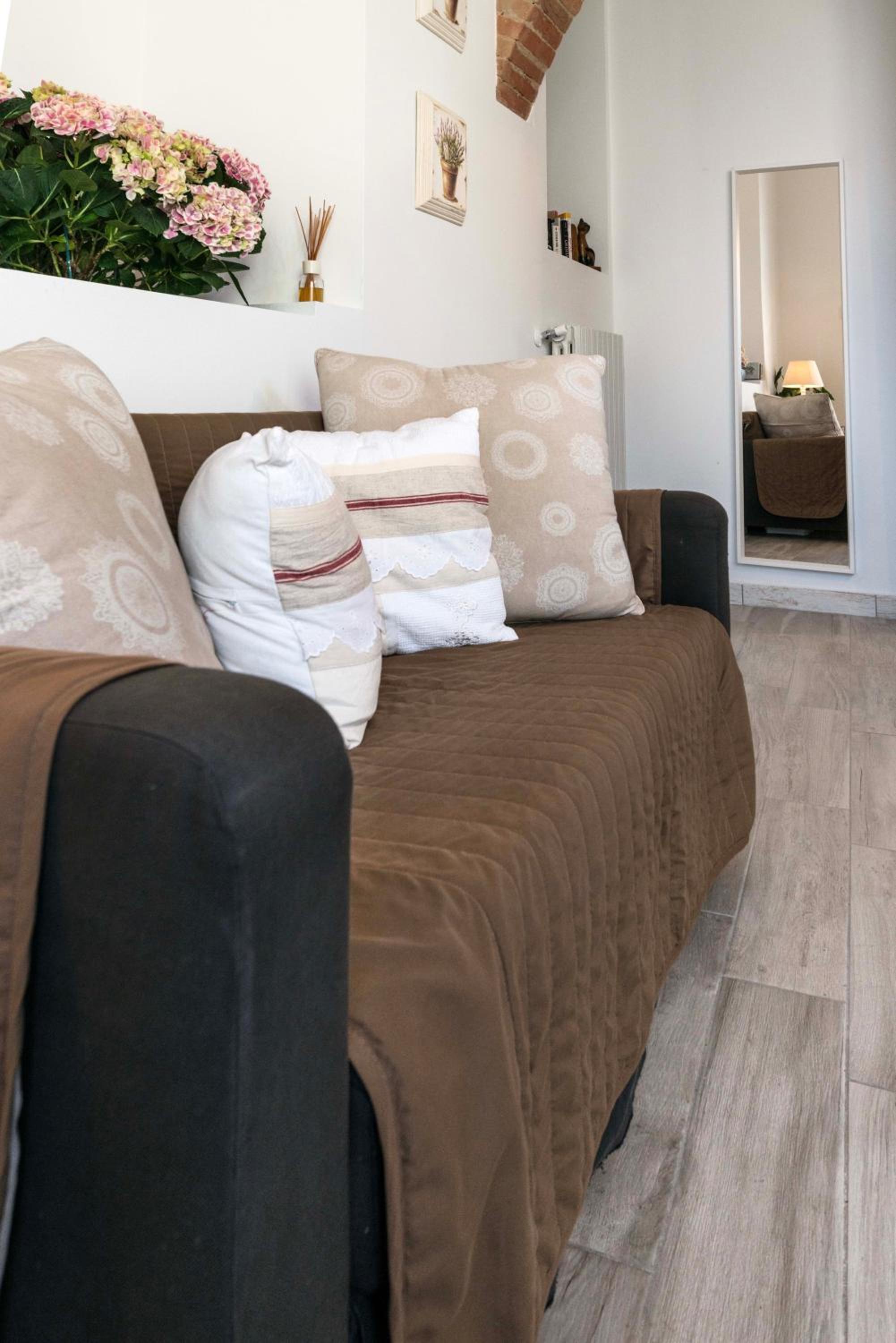 One-Bedroom Apartment - Photo 36