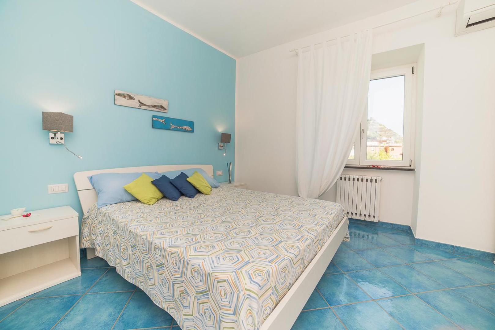 Double Room - Photo 7
