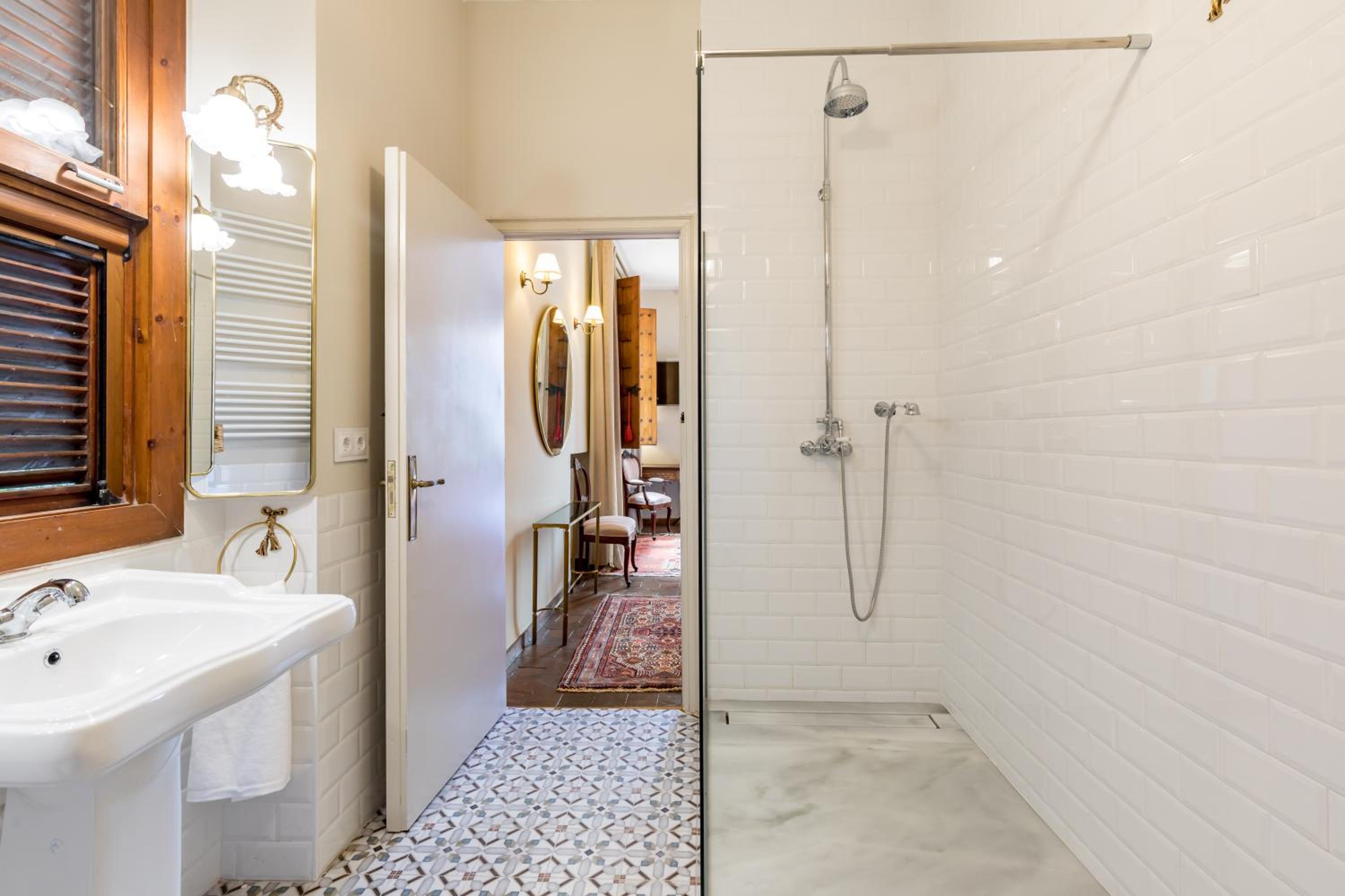 Superior Double Room - Photo 24