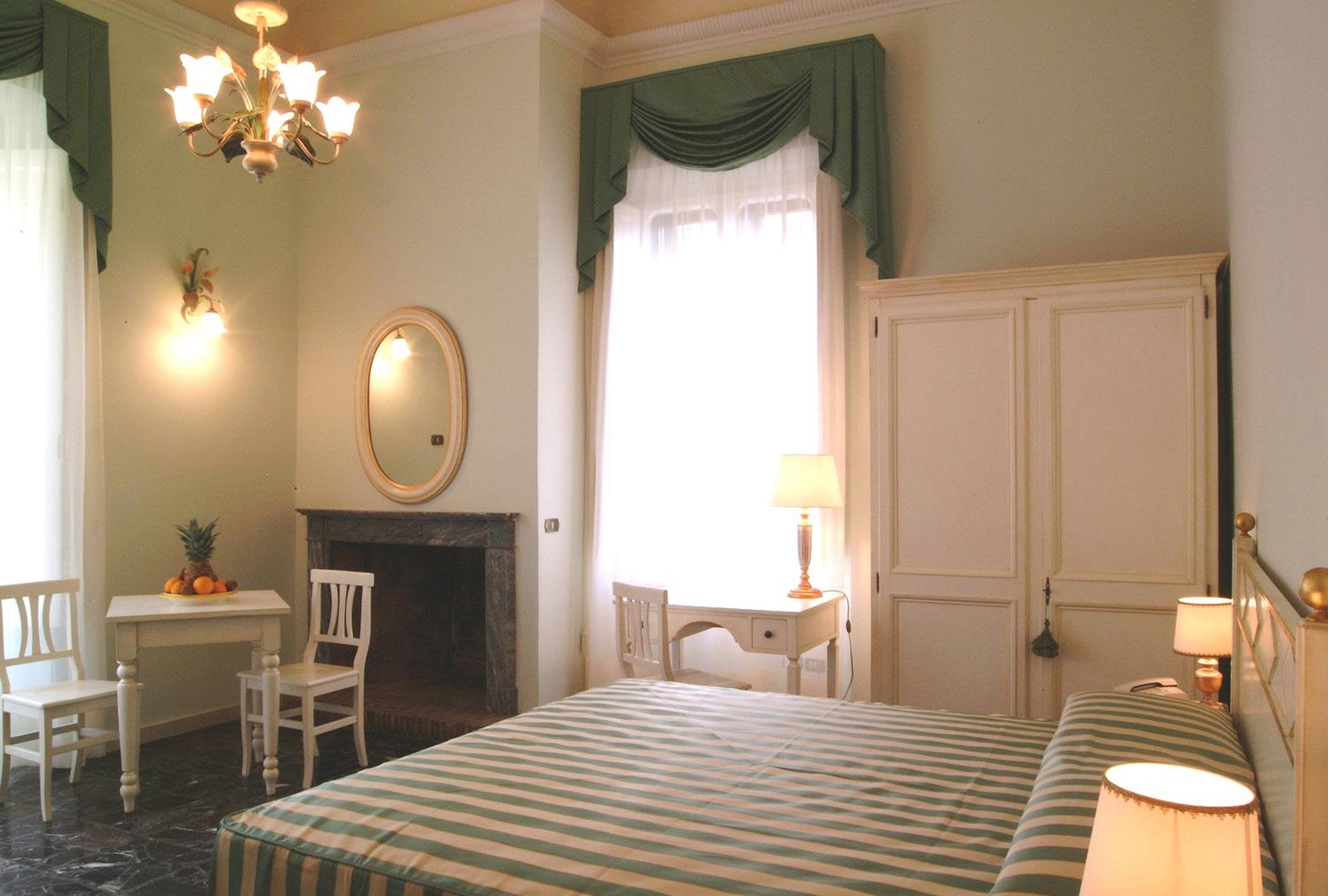Two-Room Apartment (4 Adults) photo 2