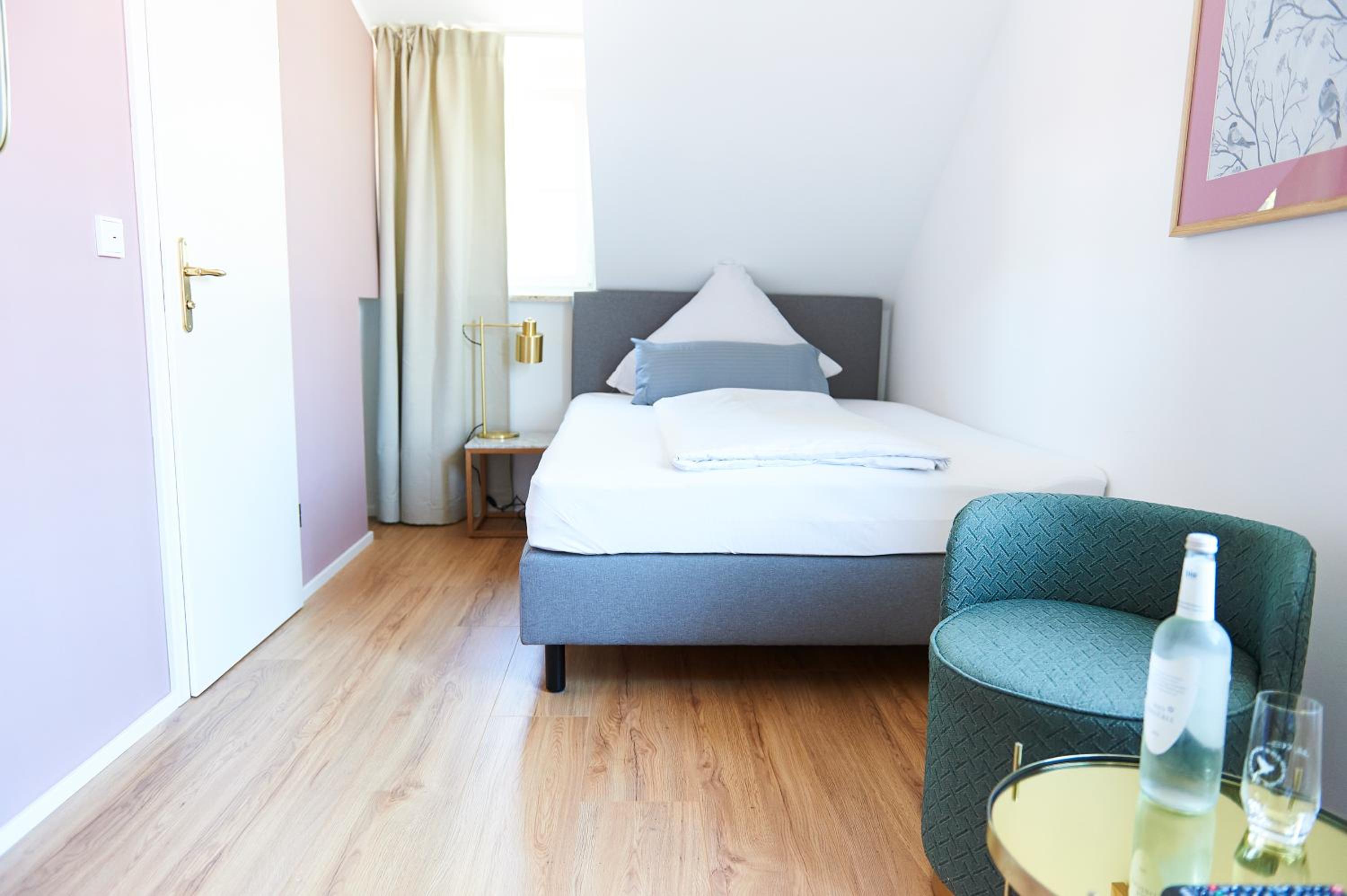 Deluxe Single Room