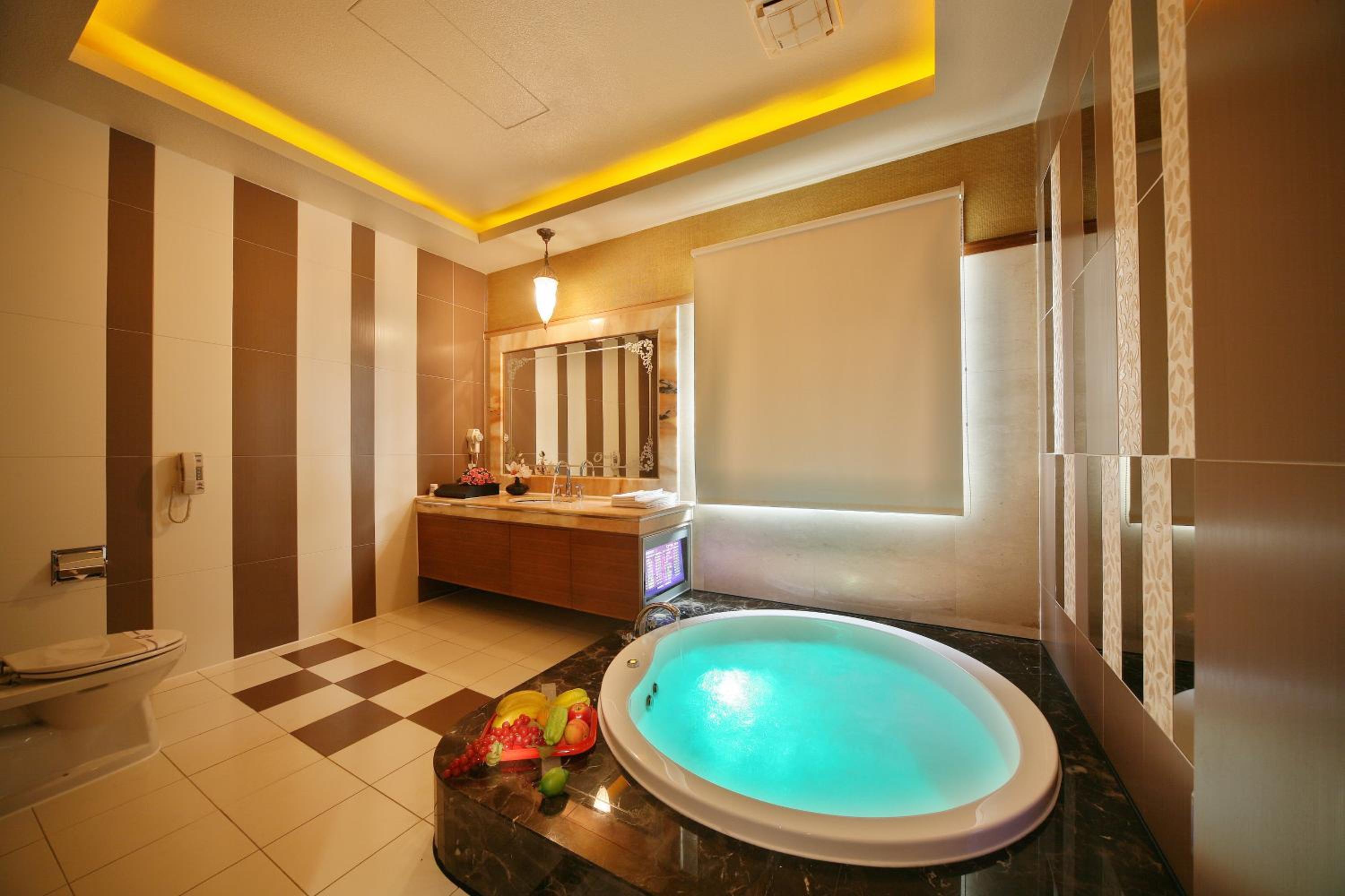 Double Room (Check-in after 18:00) - Photo 4