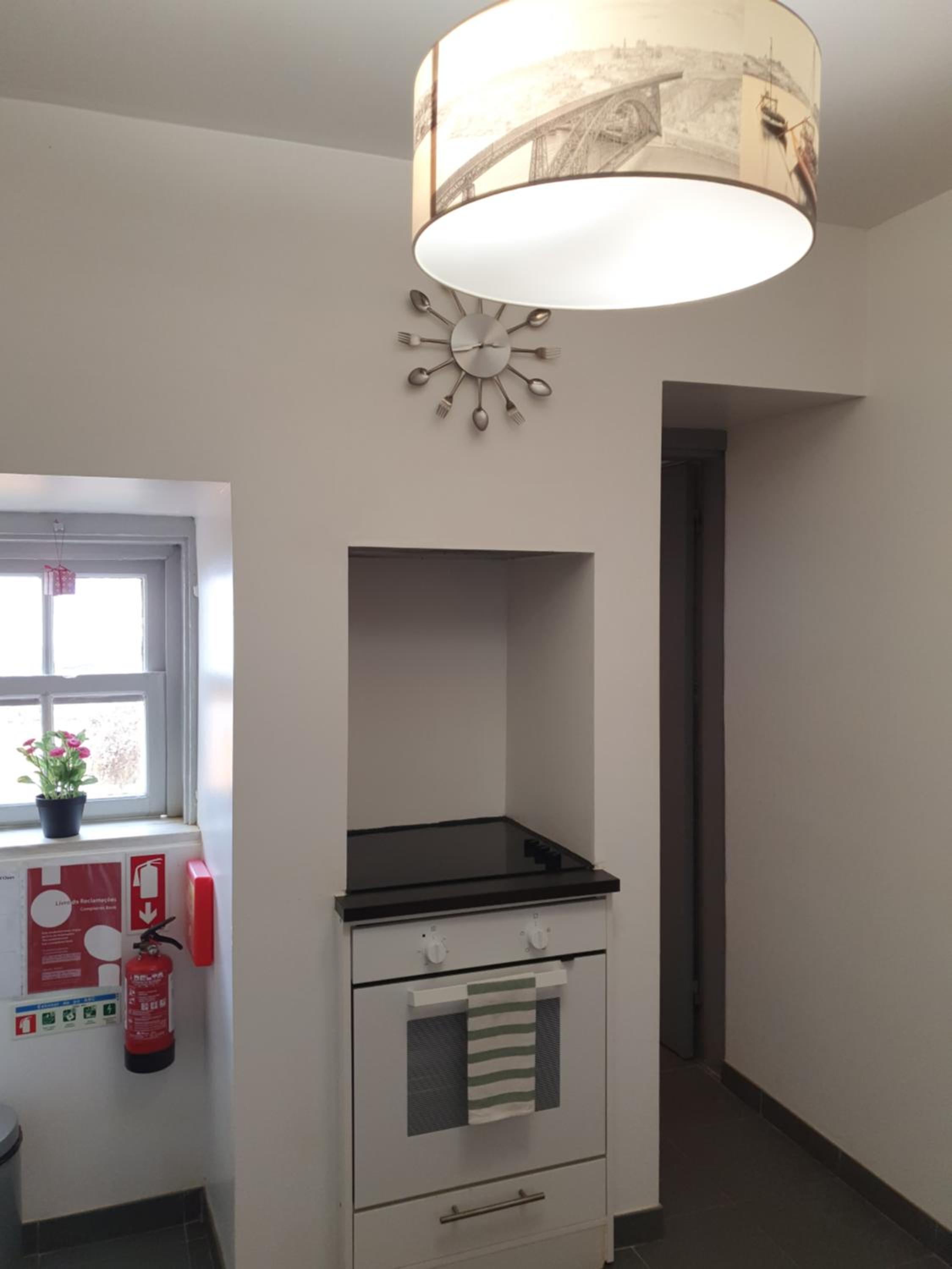 Two-Bedroom Apartment - Photo 30