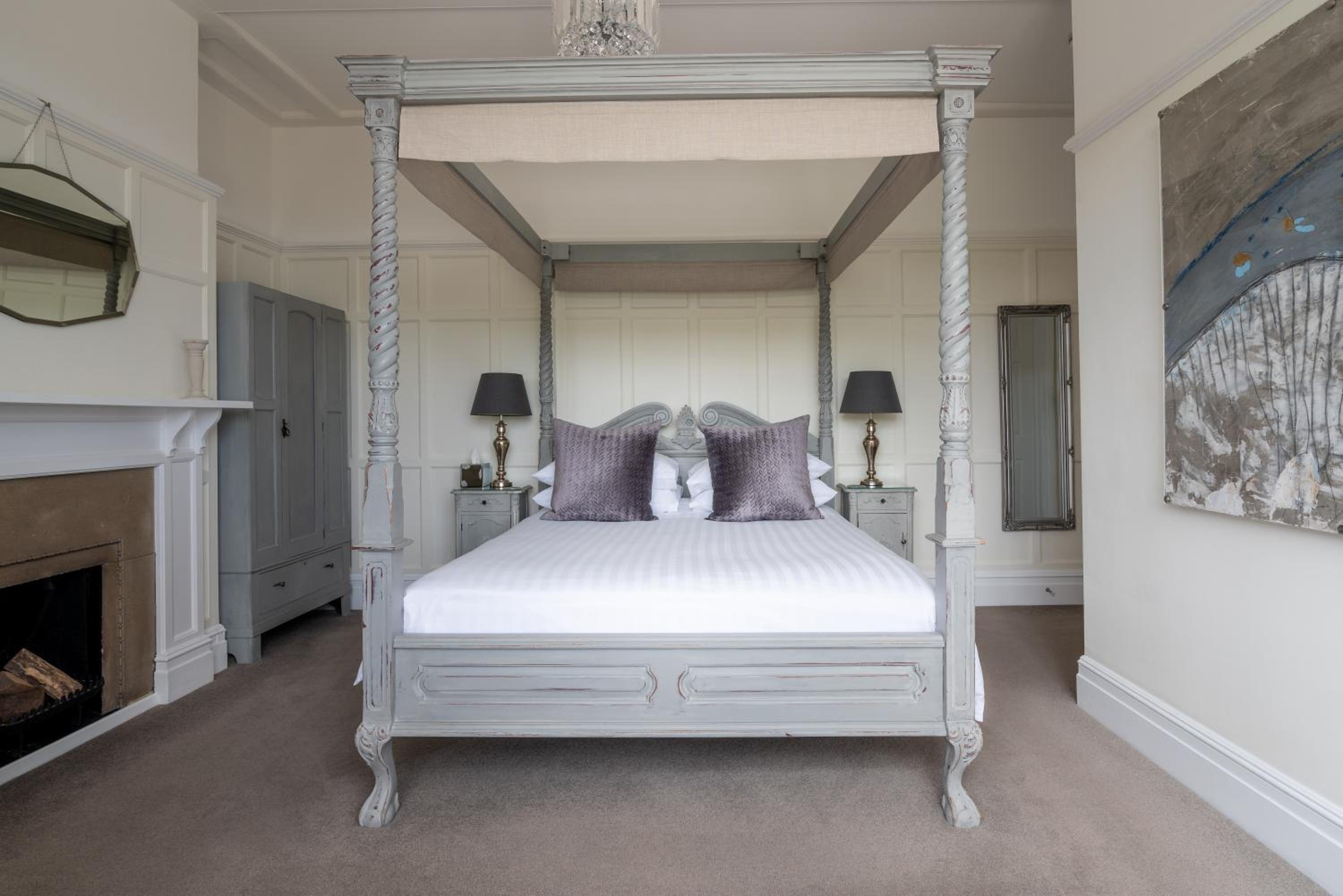 Deluxe King Room photo 1