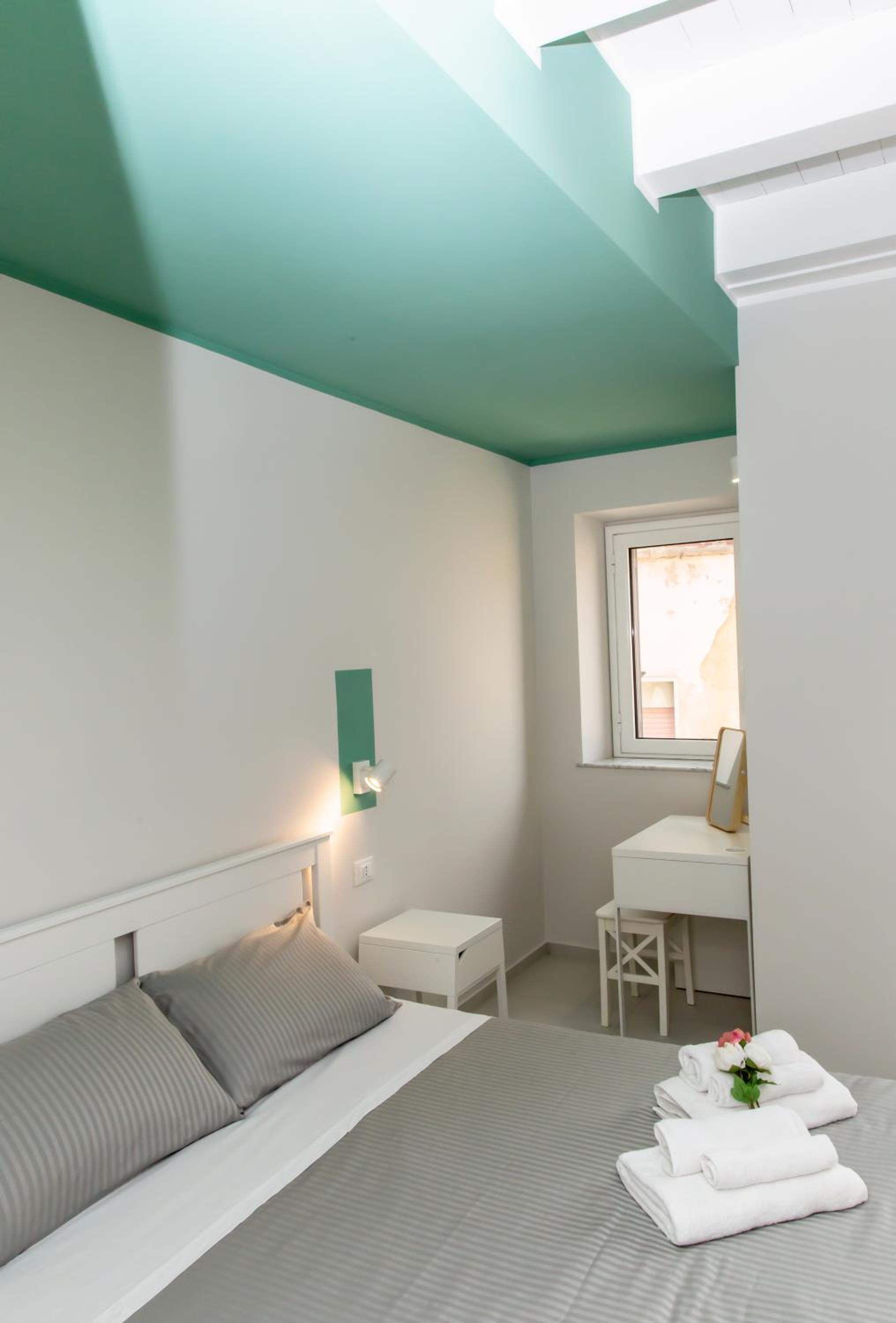 Double Room with Extra Bed - Photo 7