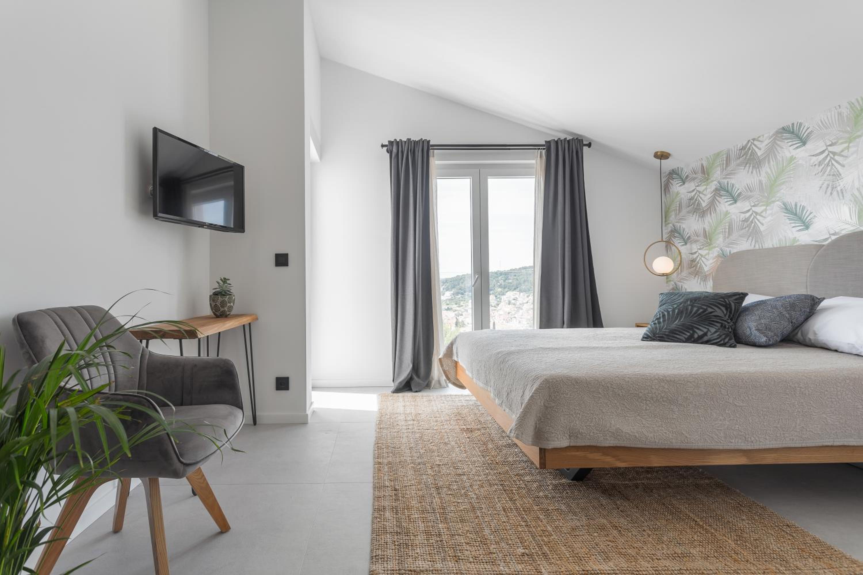 Superior Queen Room