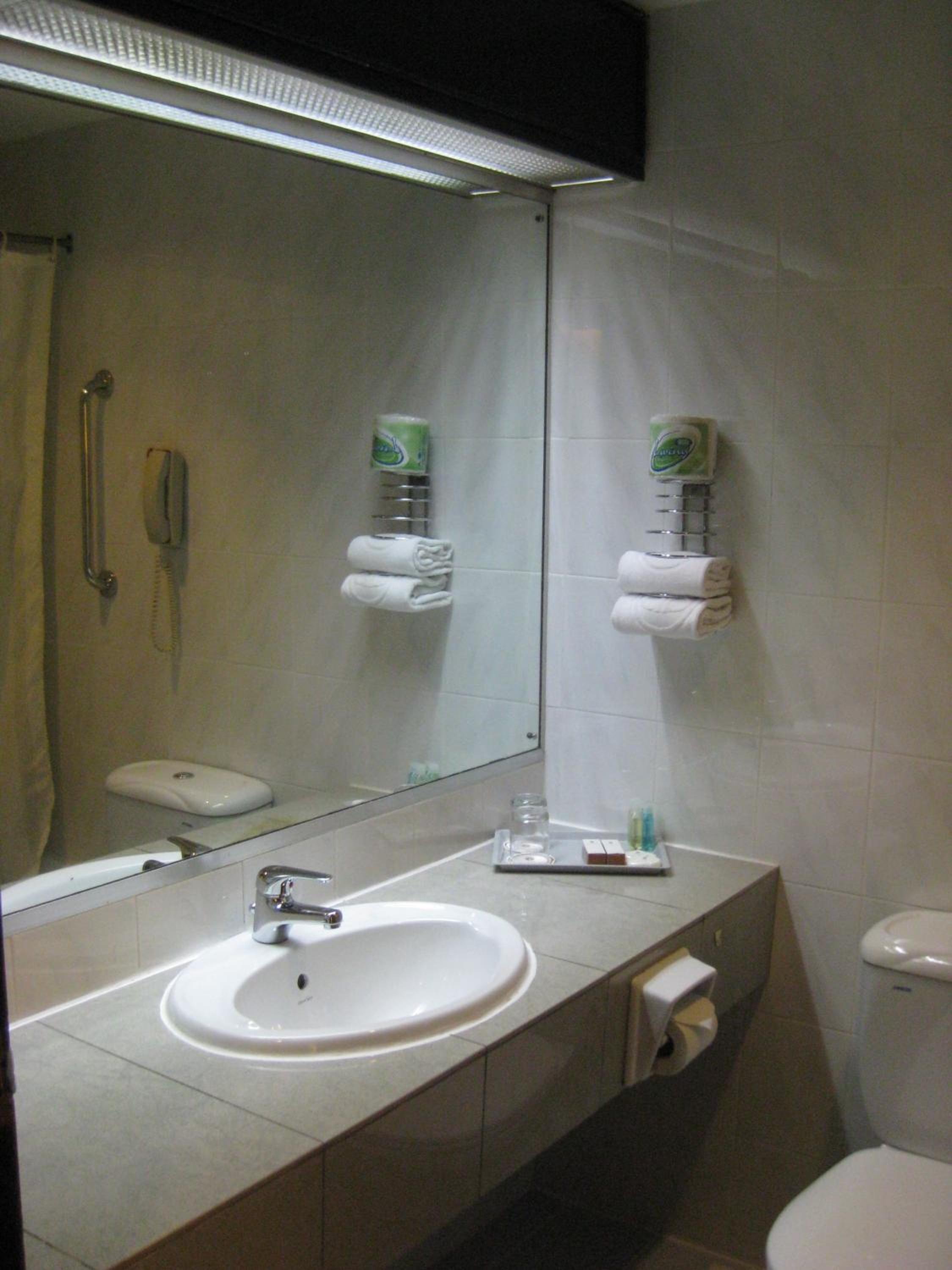 Deluxe Triple Room photo 3