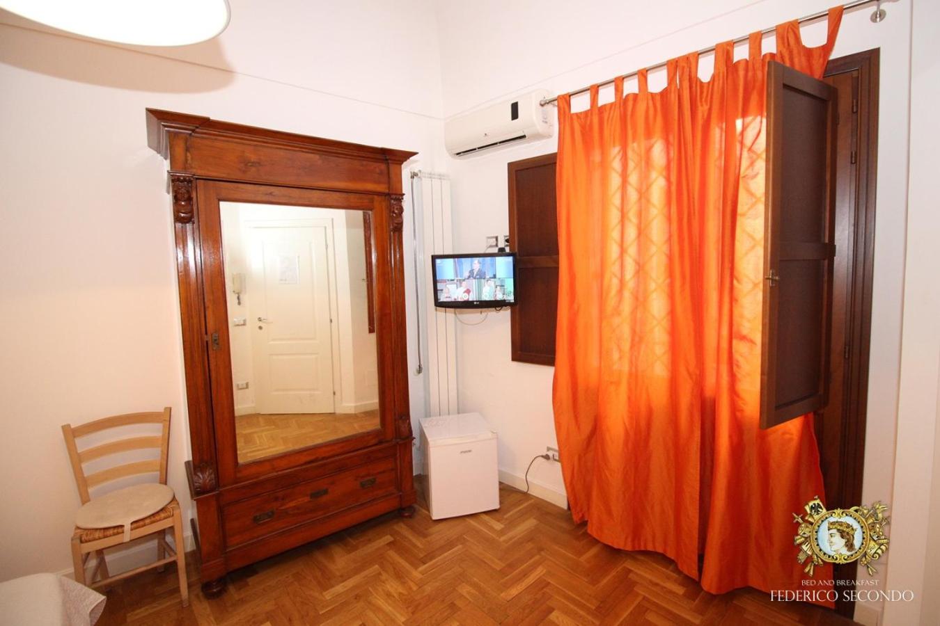 Double Room - Photo 33