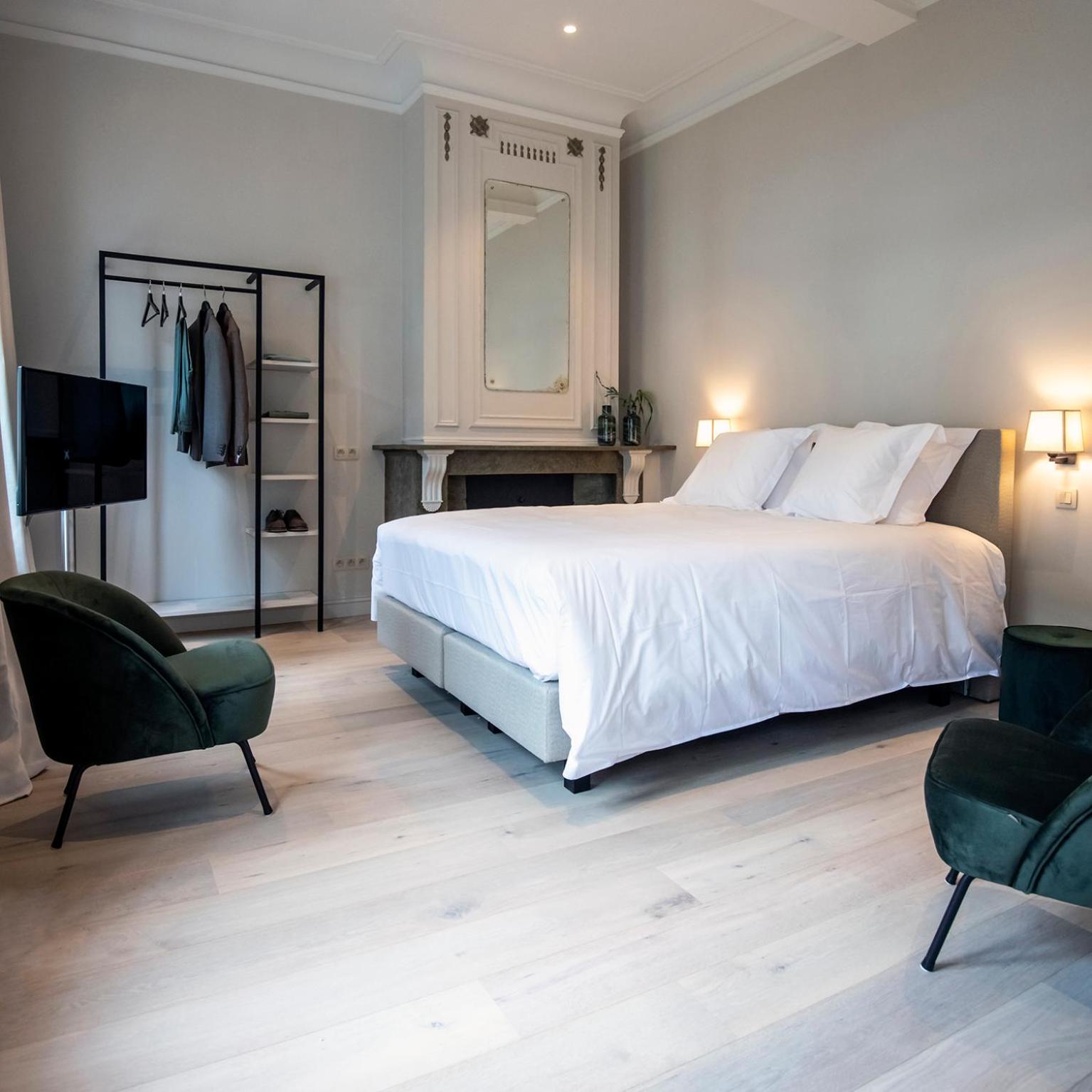 Deluxe Double Room with Shower photo 1