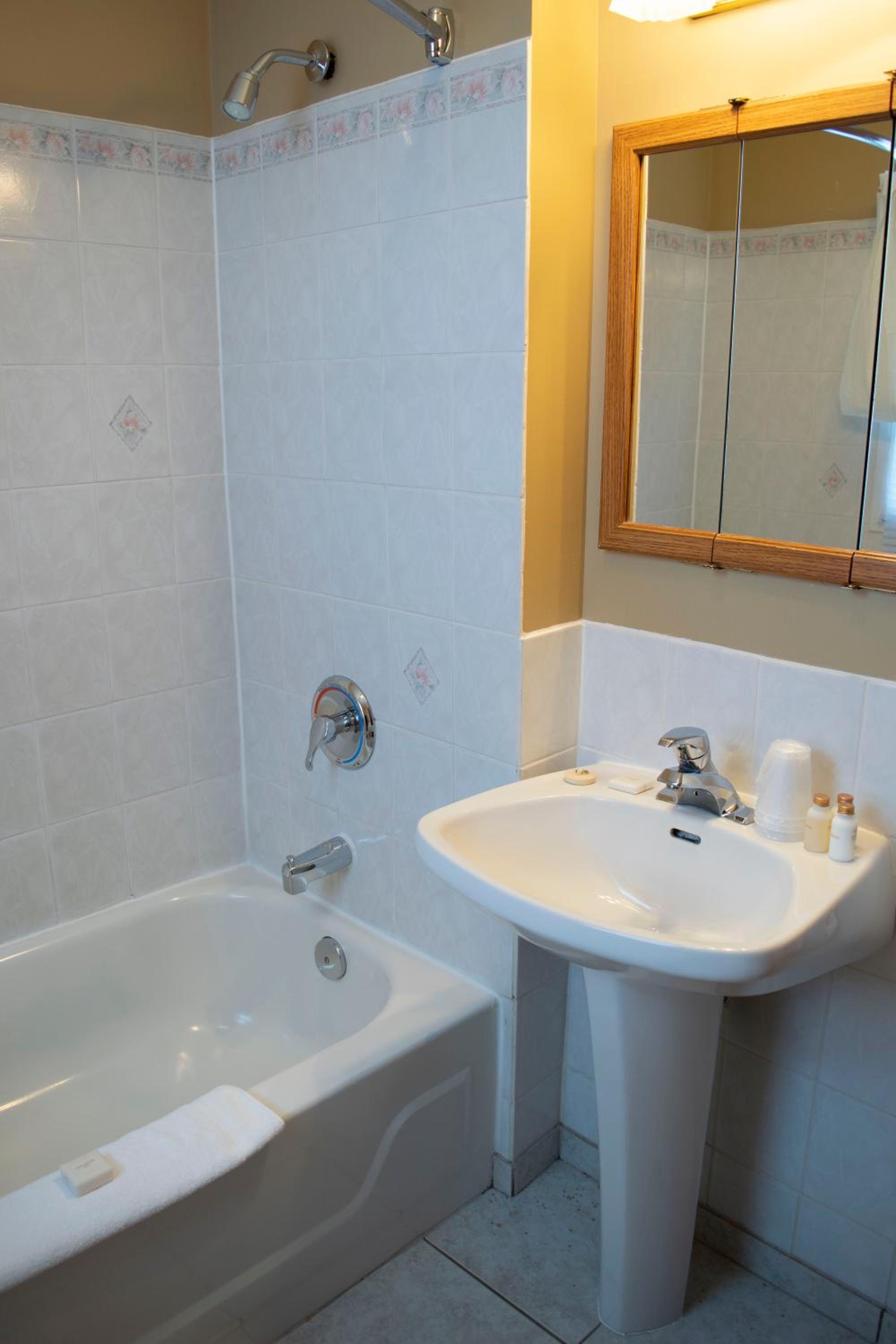 Deluxe Double Room - Photo 5