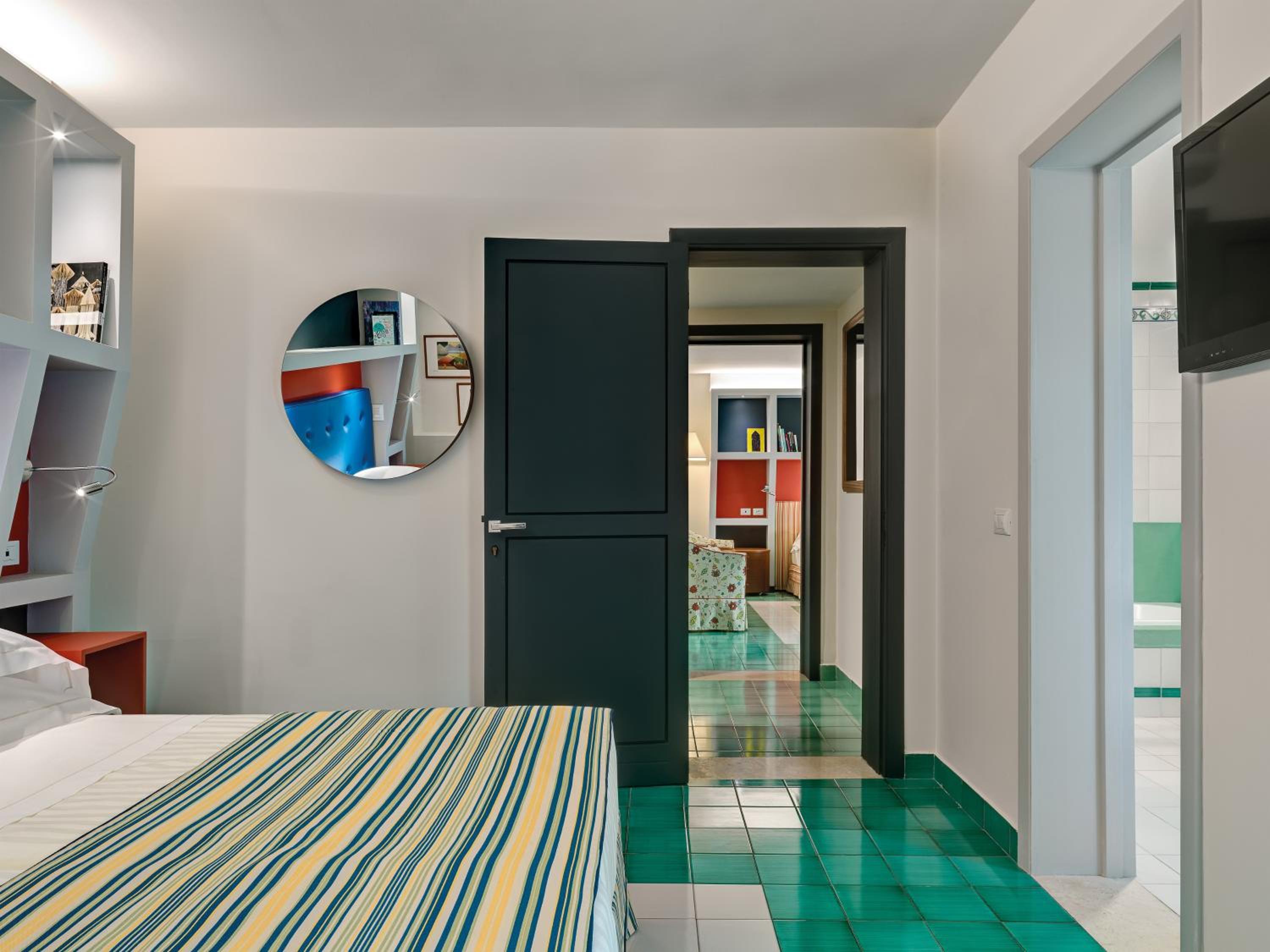 Royal Suite photo 2
