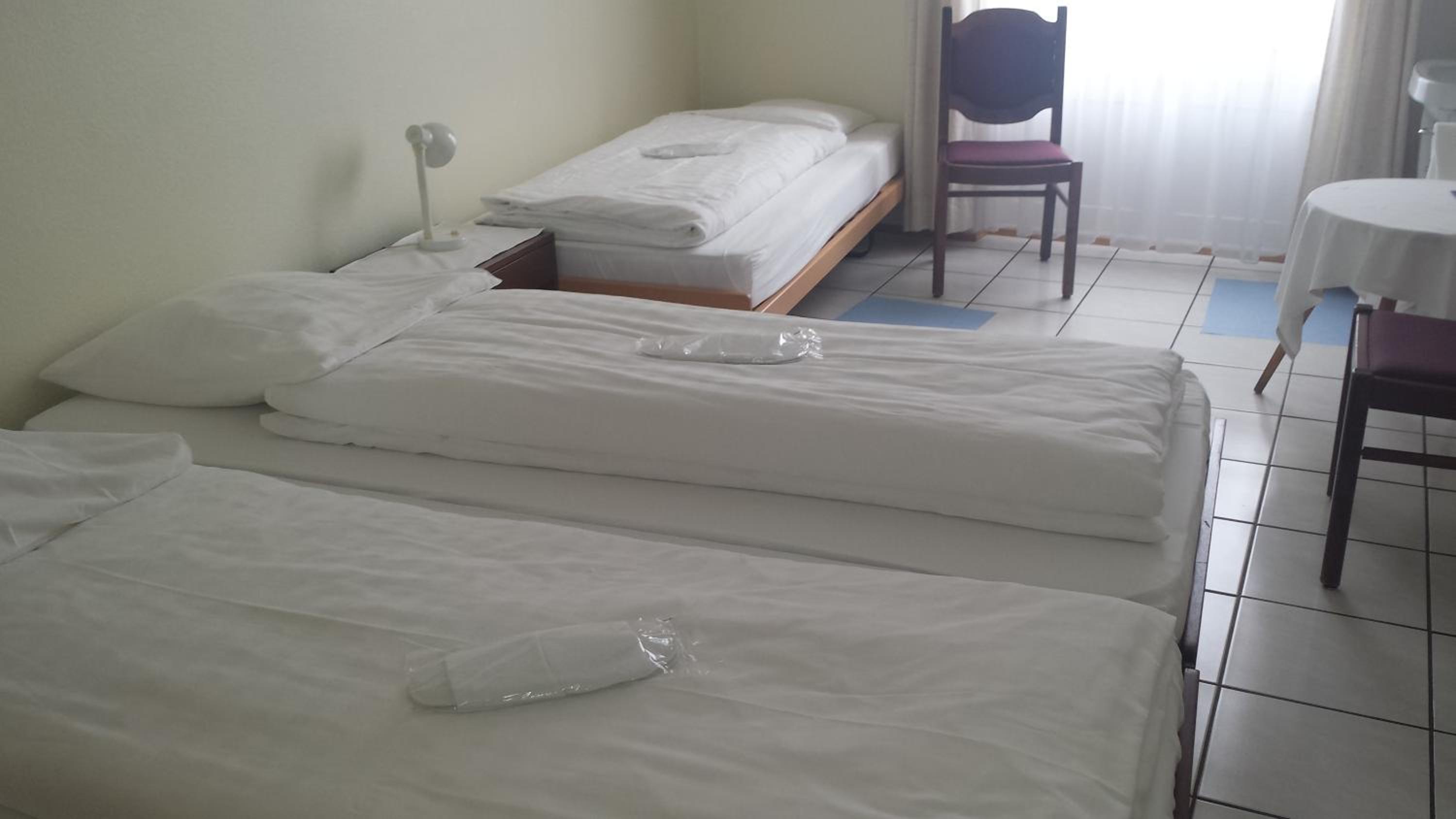 Triple Room With Shared Bathroom