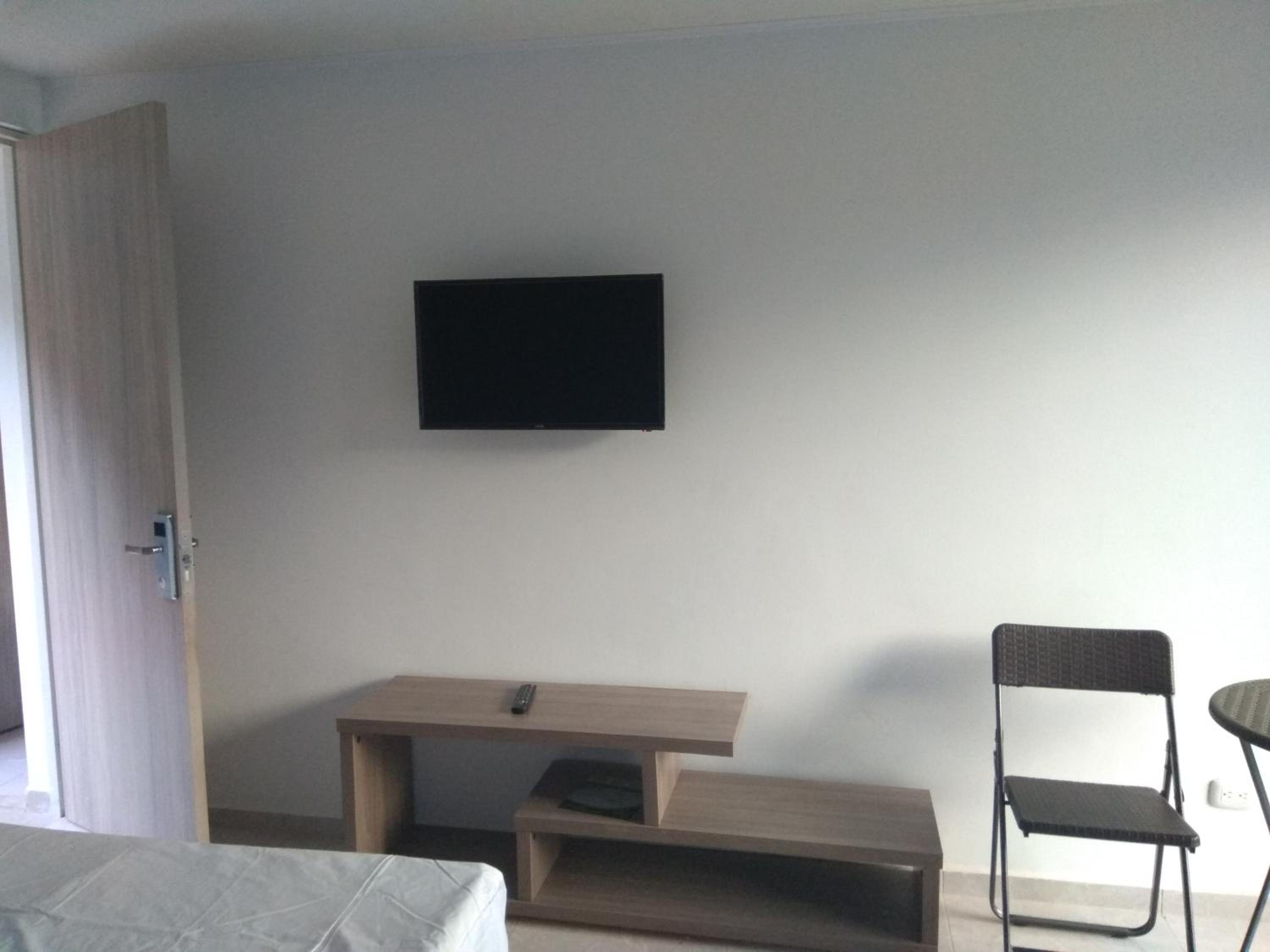 Deluxe Queen Room photo 3