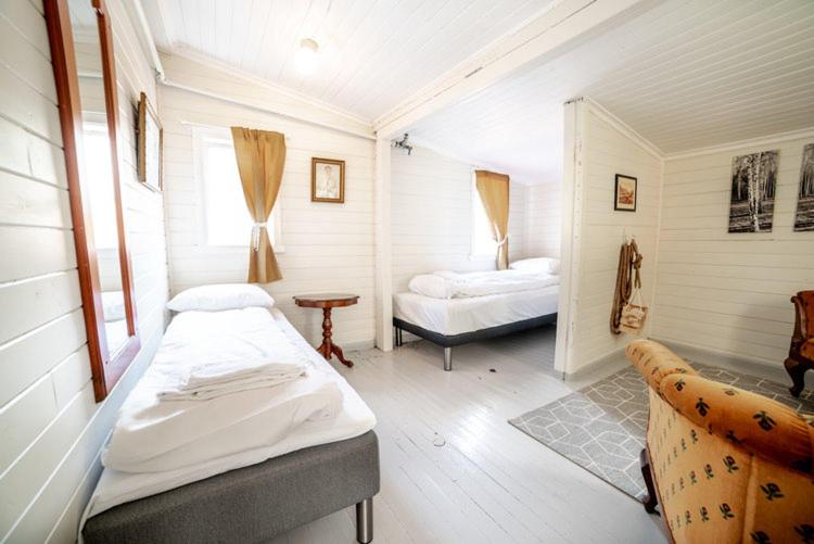 Double Room - Photo 1