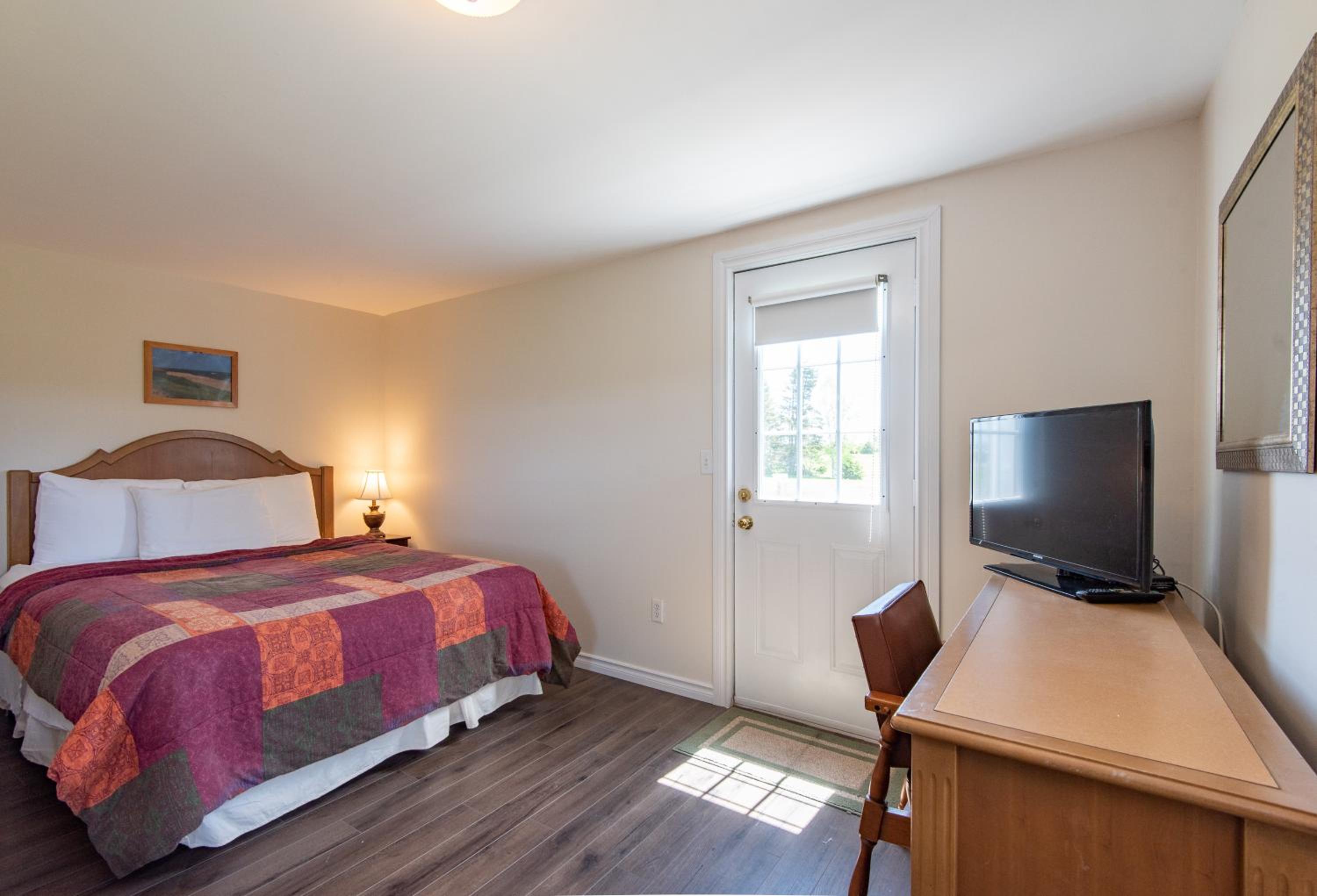 Four-Bedroom House photo 1
