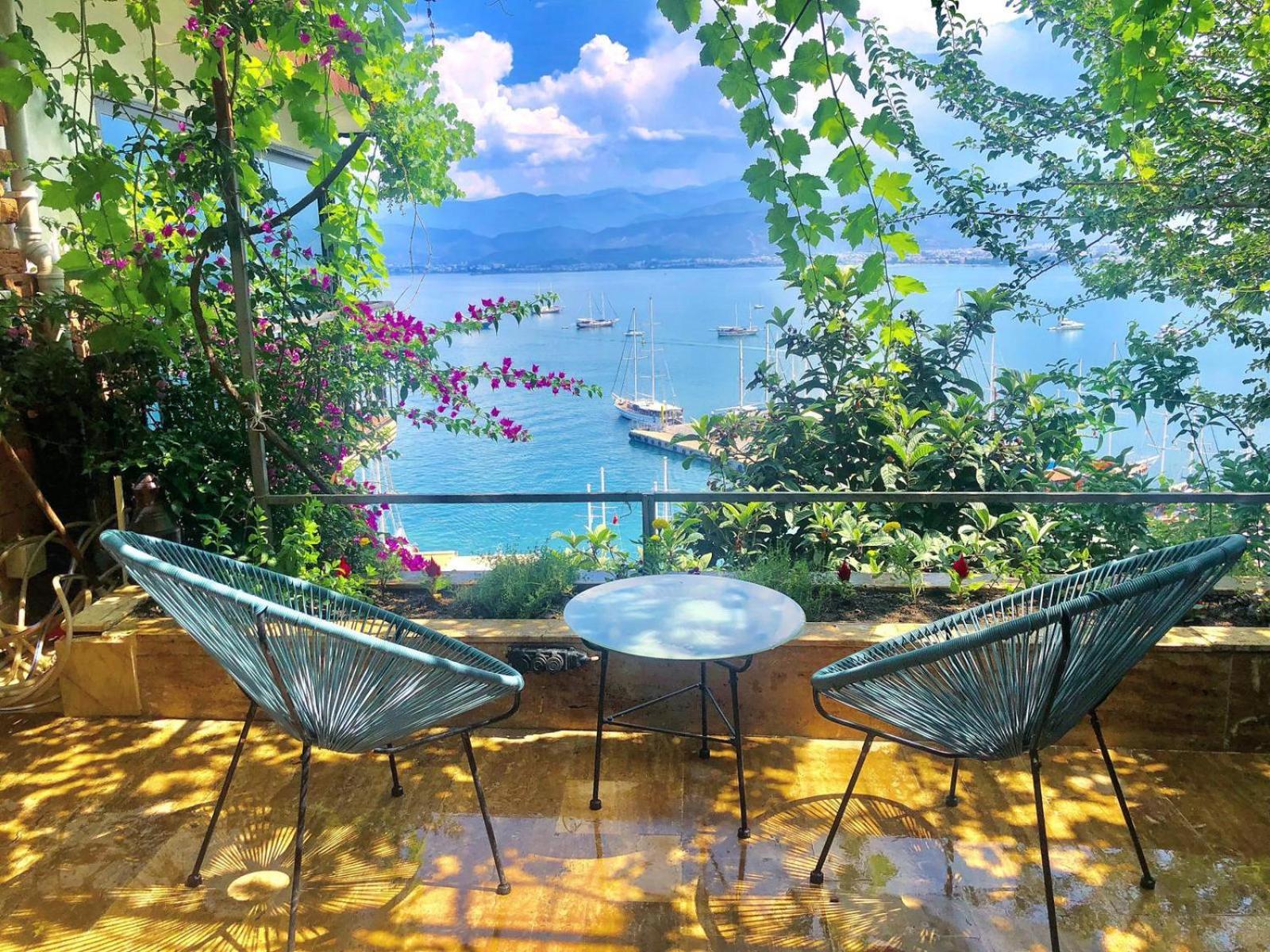Studio with Terrace