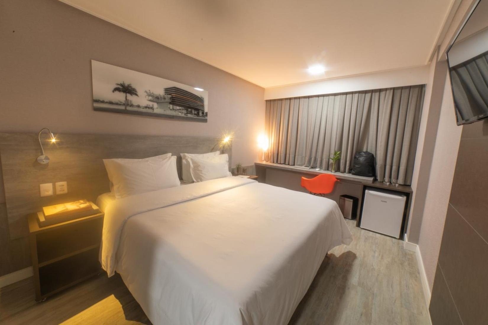 Luxury Double - 1 King Bed photo 1
