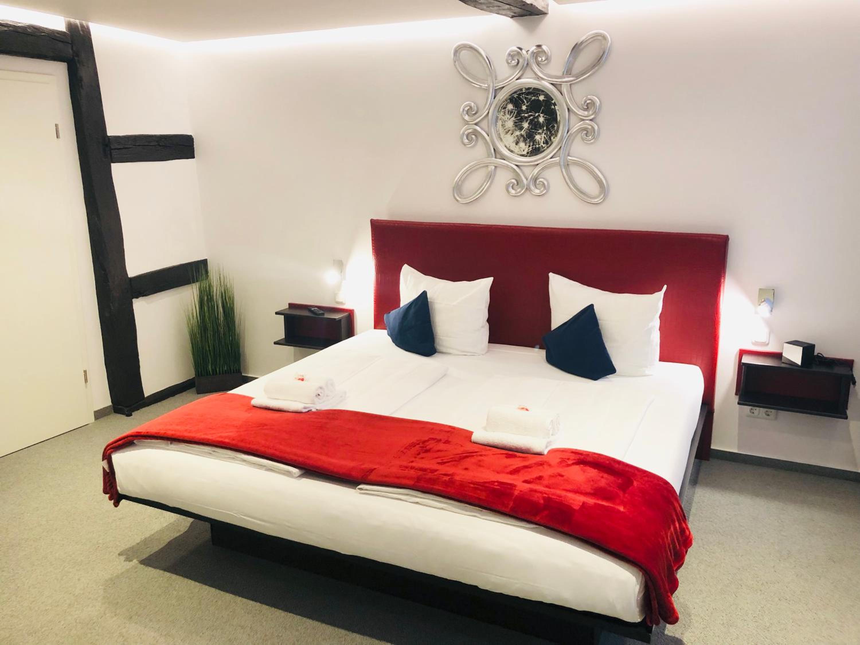Deluxe Double Room - Photo 4