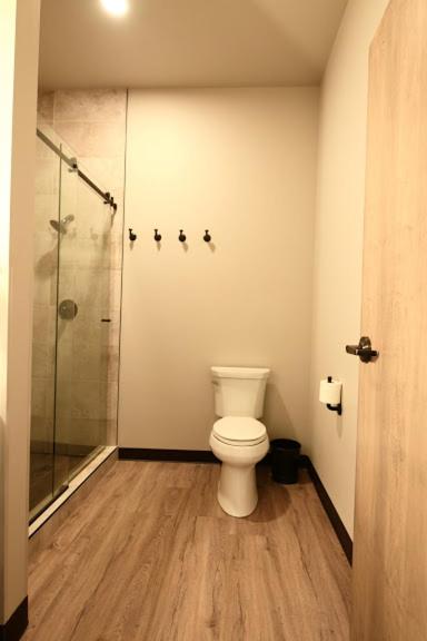 Room 4 @ 30 West Main Street photo 2