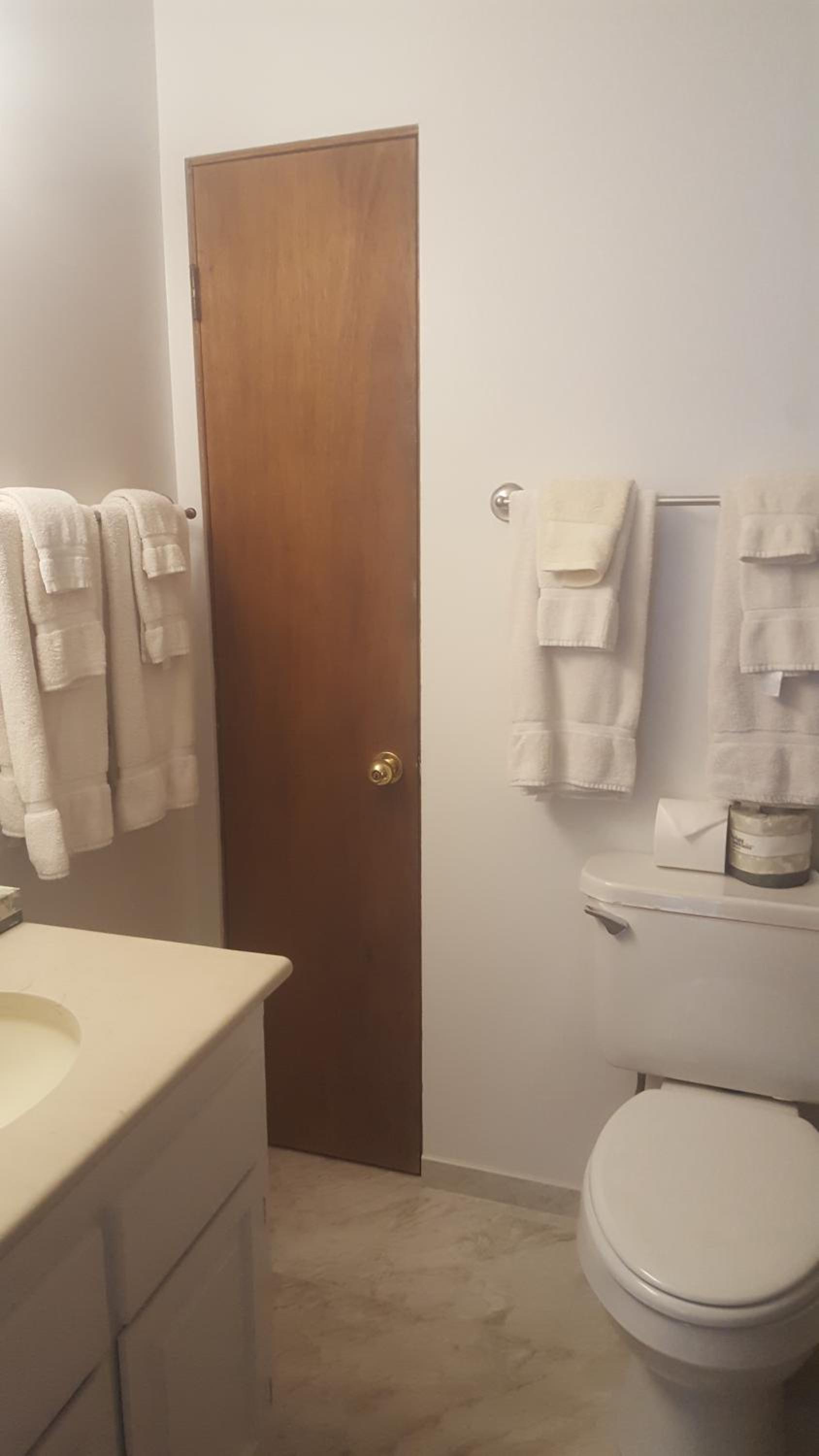 One-Bedroom Condo - Photo 11