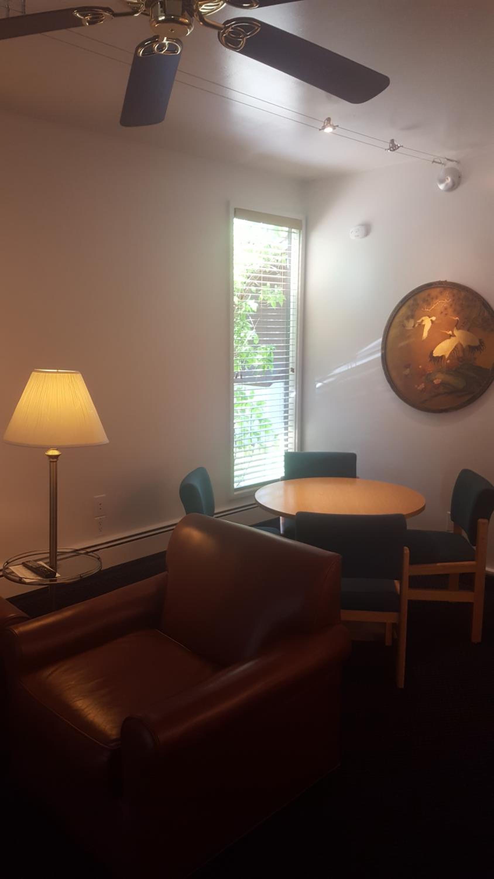 One-Bedroom Condo - Photo 7
