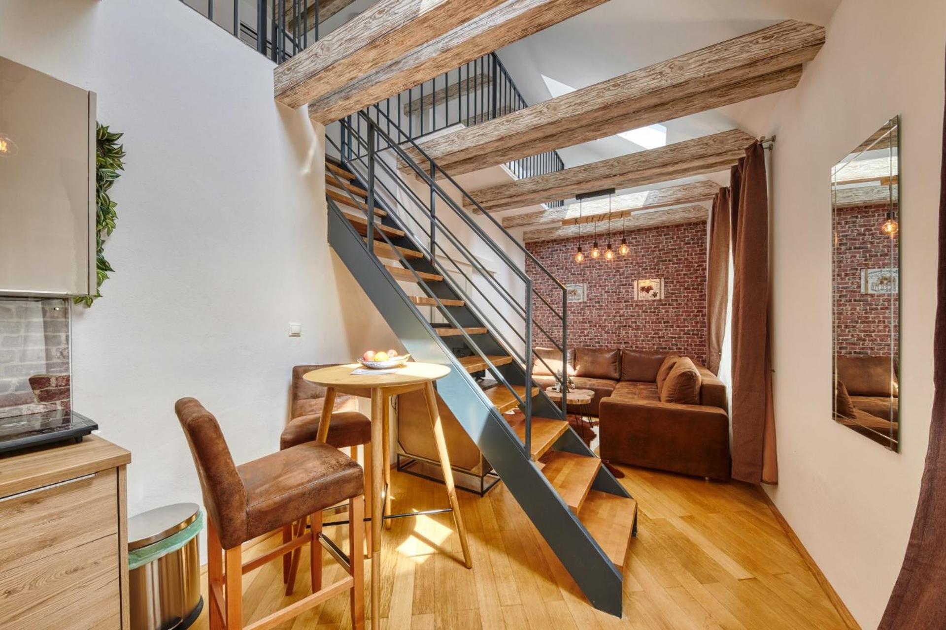 Maisonette - Photo 2