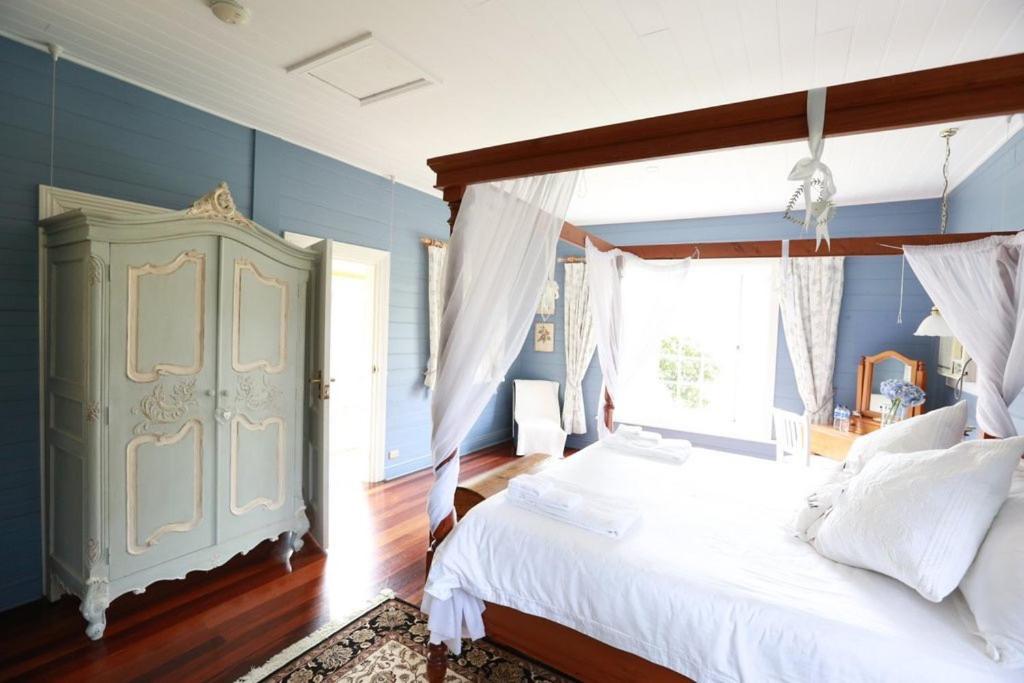 Deluxe King Room - Photo 4