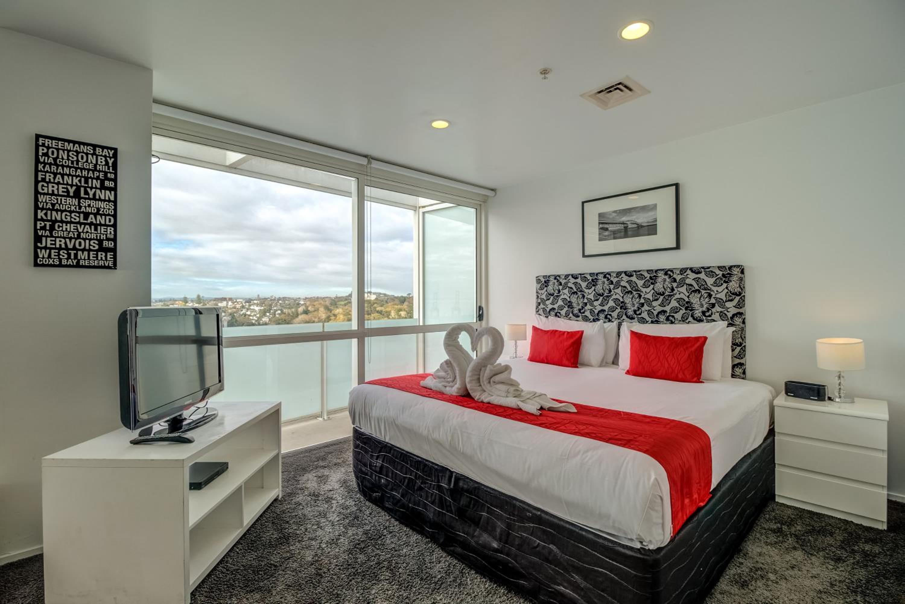 Penthouse Apartment - Photo 6