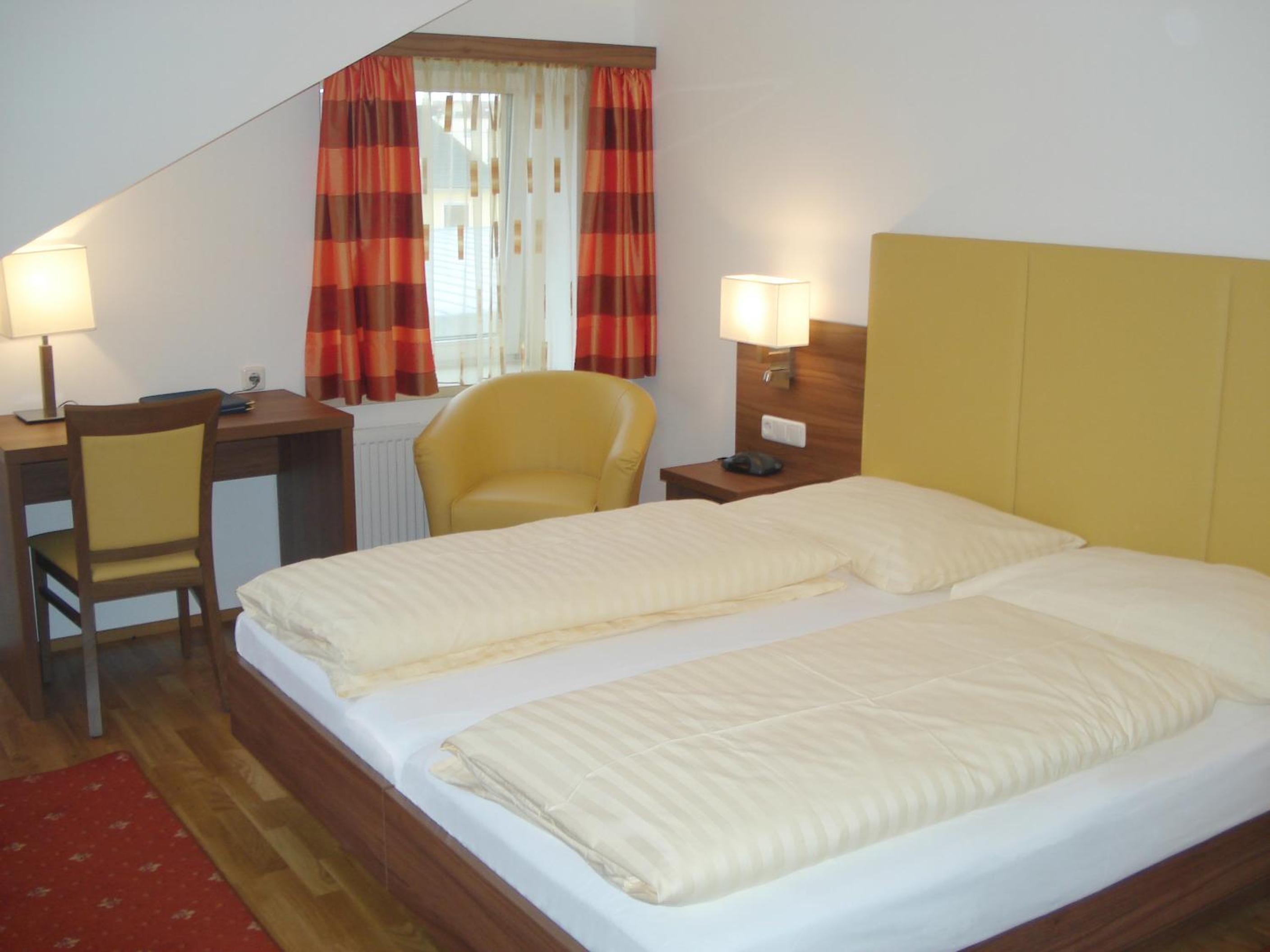 Double or Twin Room photo 1