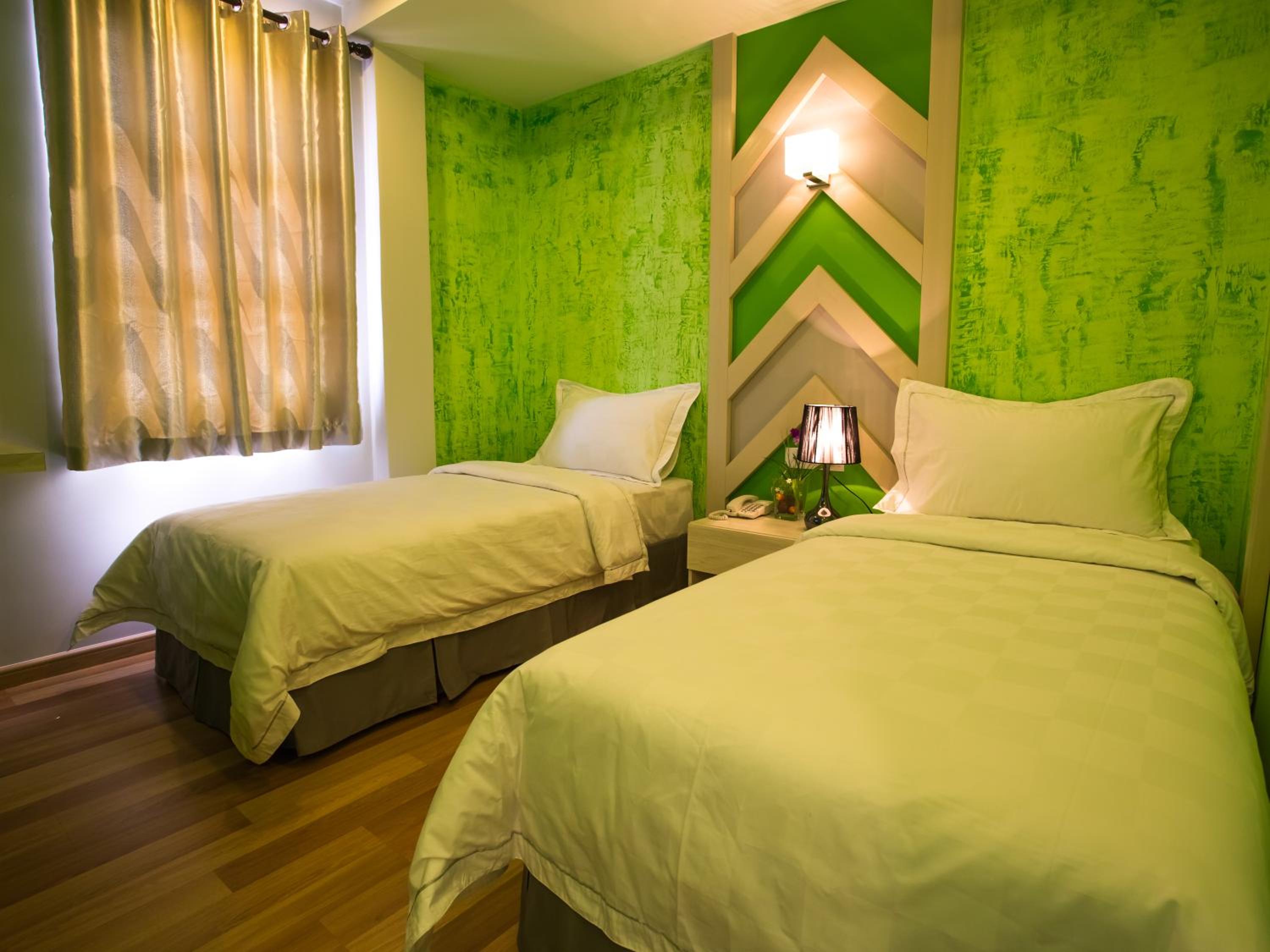 Deluxe Twin Room photo 2