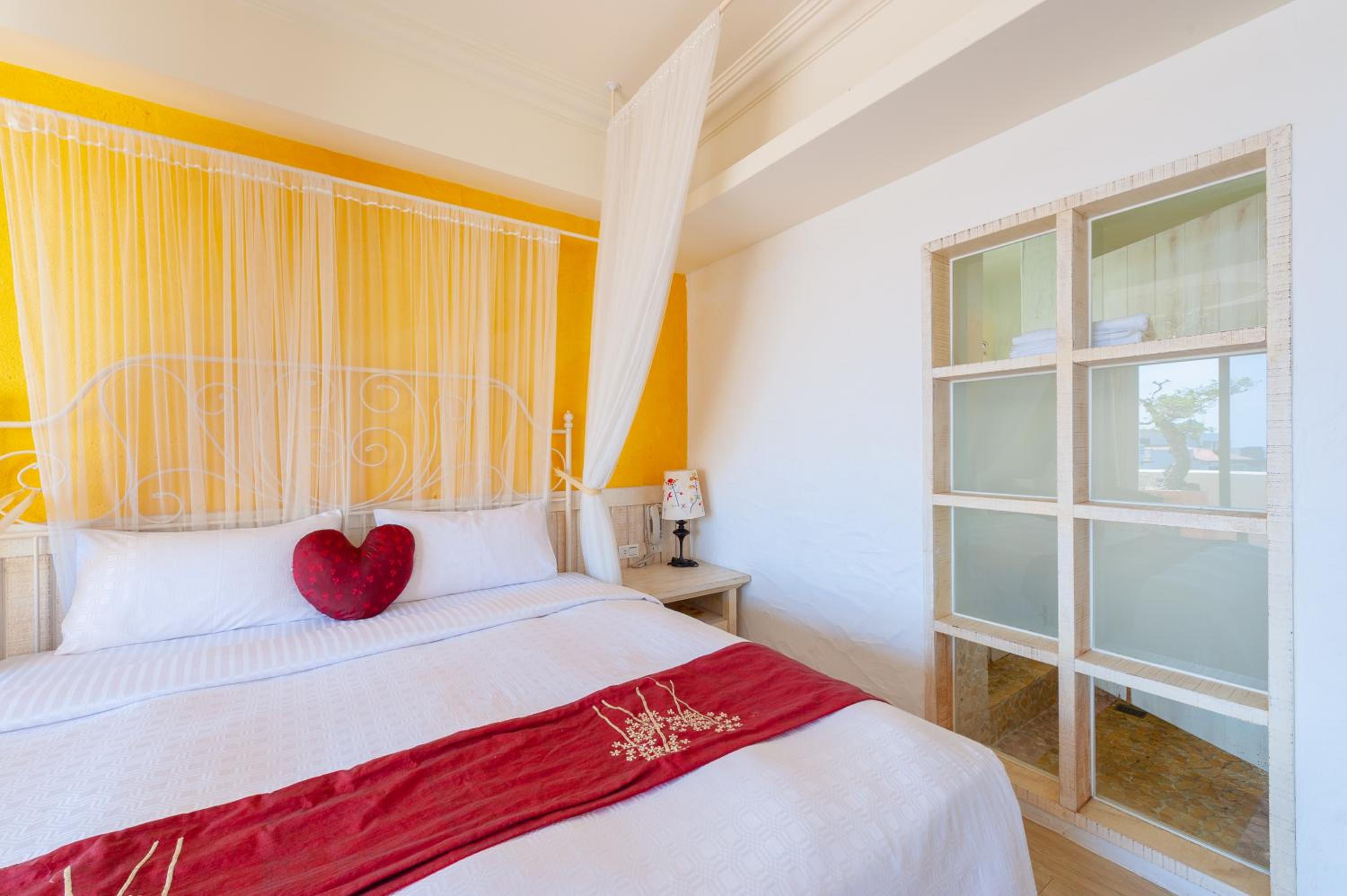Double Room with Balcony and Sea View photo 2