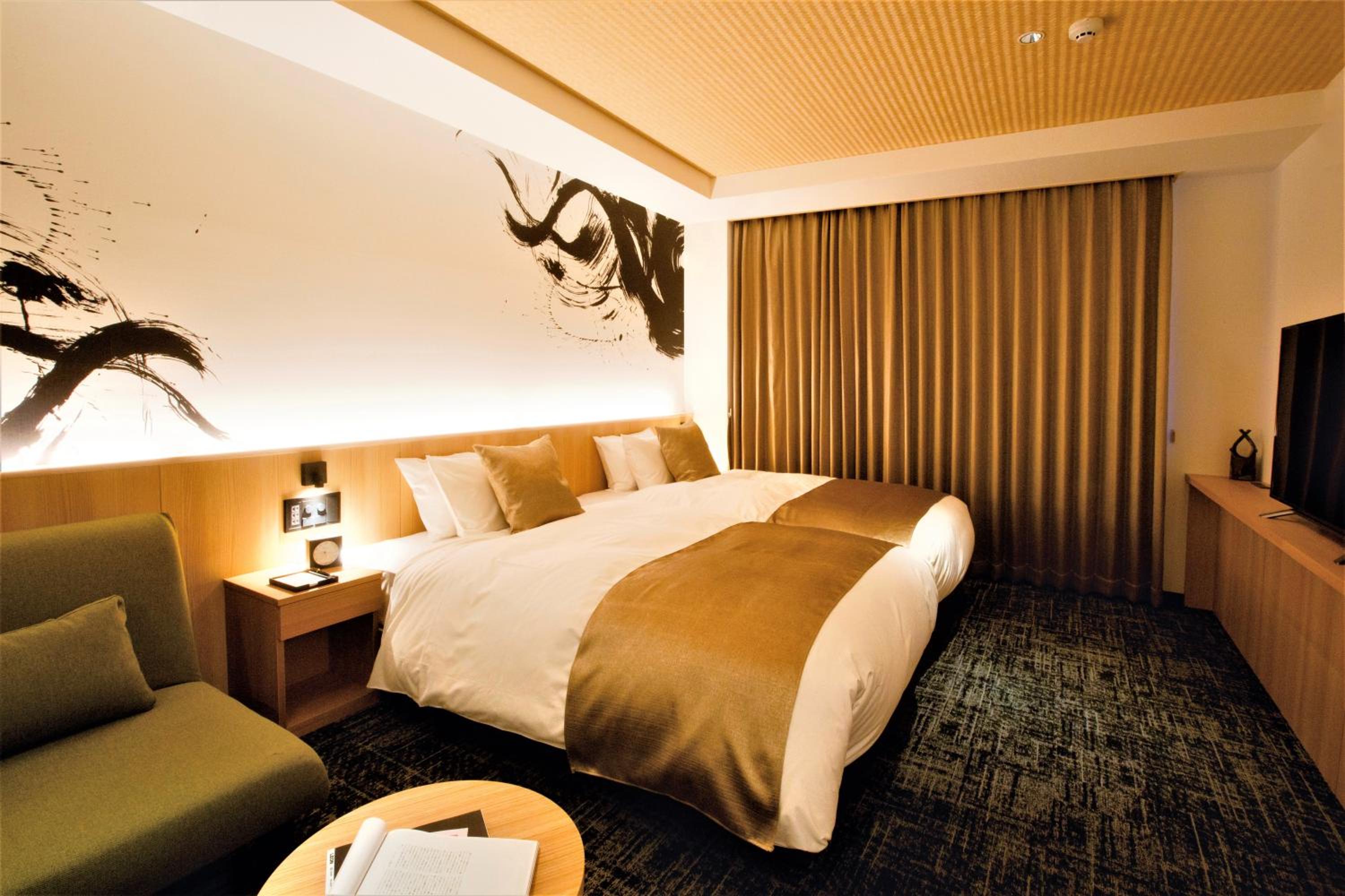 Standard Twin Room - Photo 8