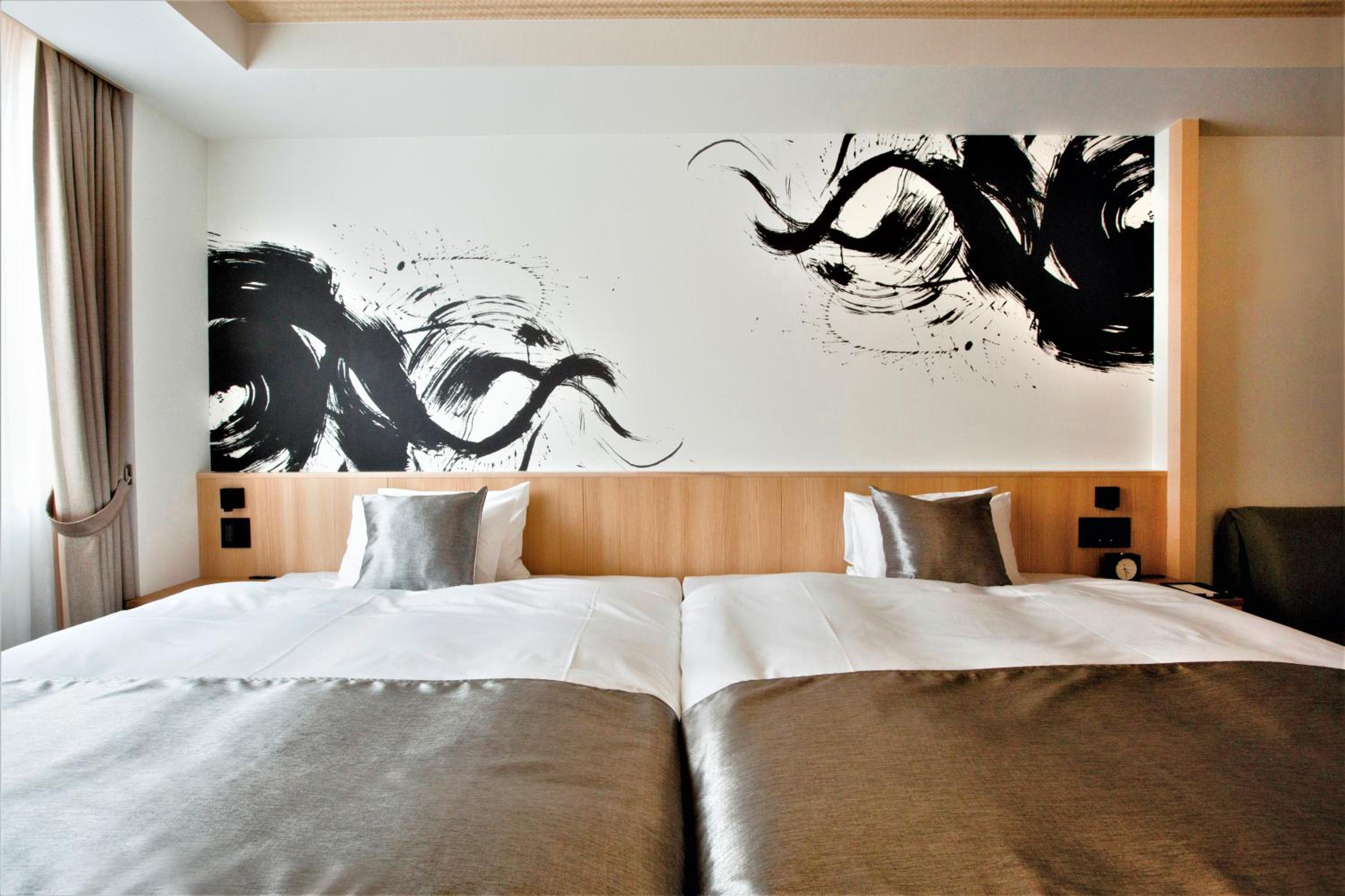 Standard Twin Room - Photo 22