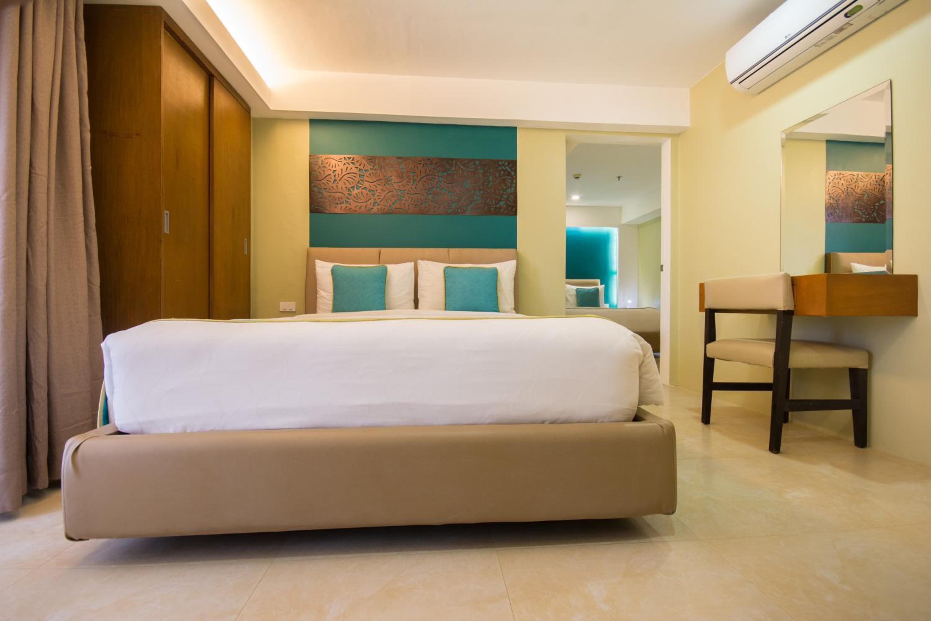 Family Suite - Photo 1