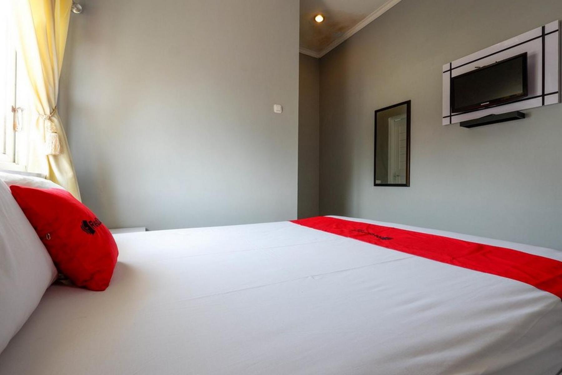 Standard Double Room - Photo 5