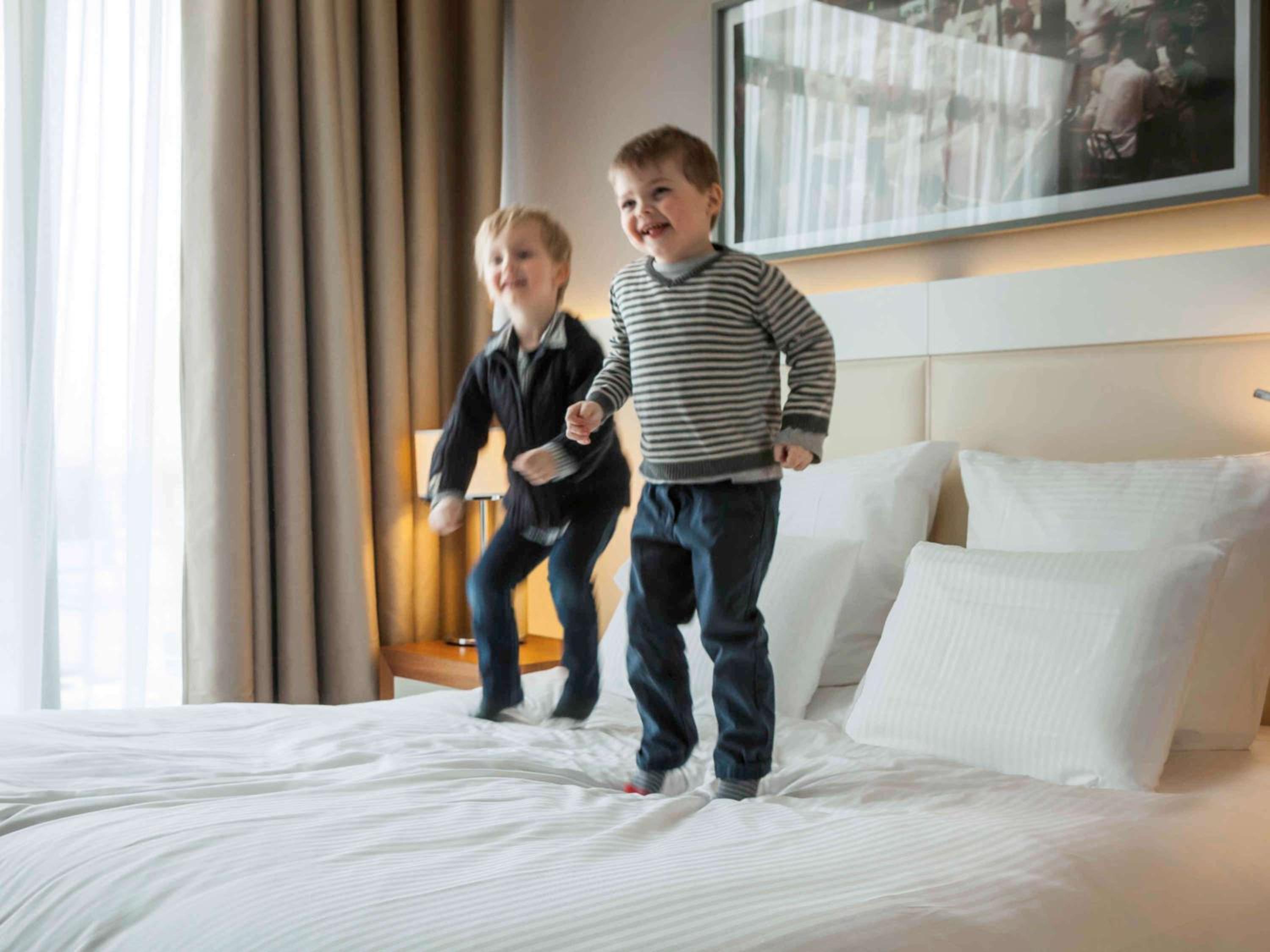 Connecting Rooms