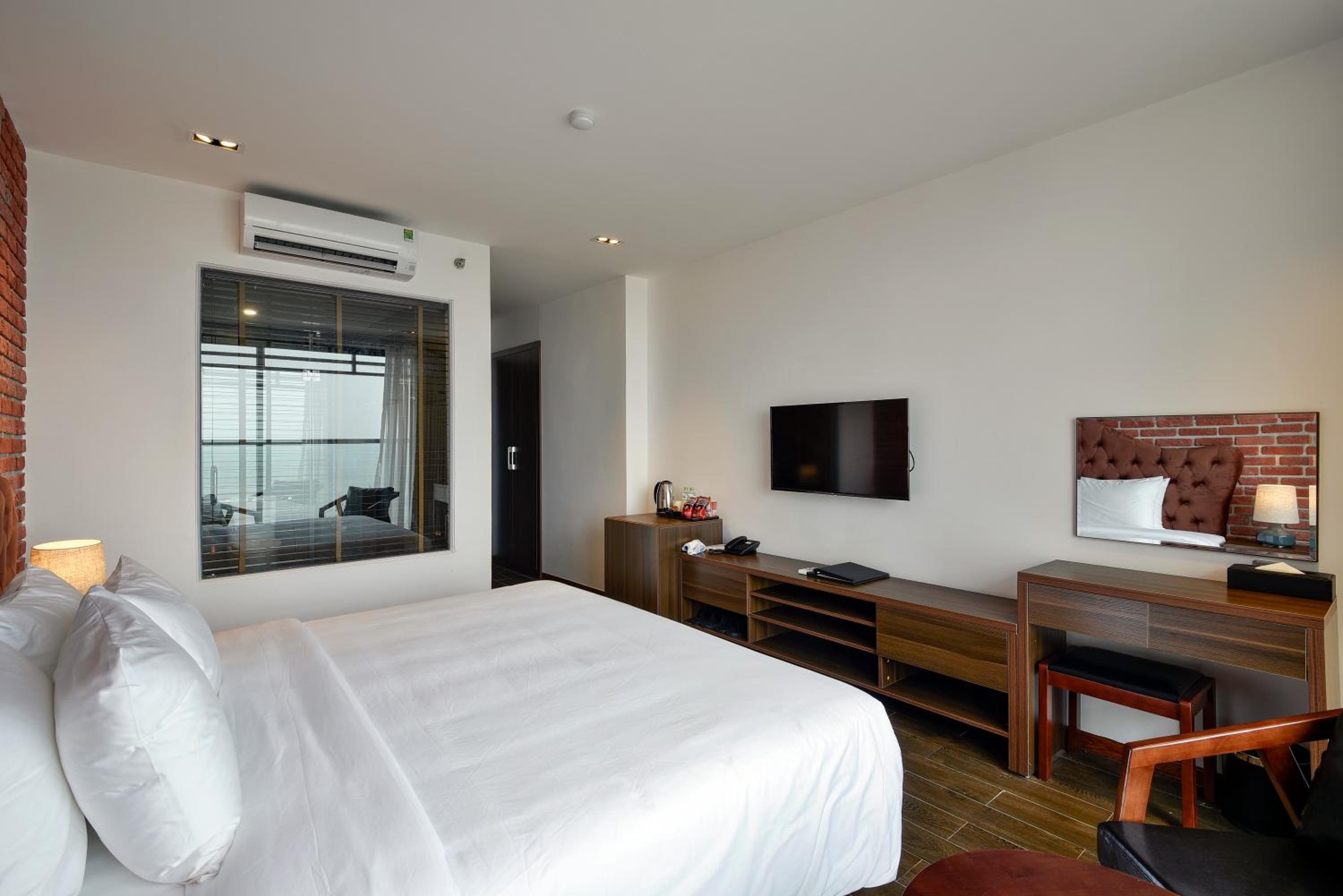 Deluxe Double Room With Sea View