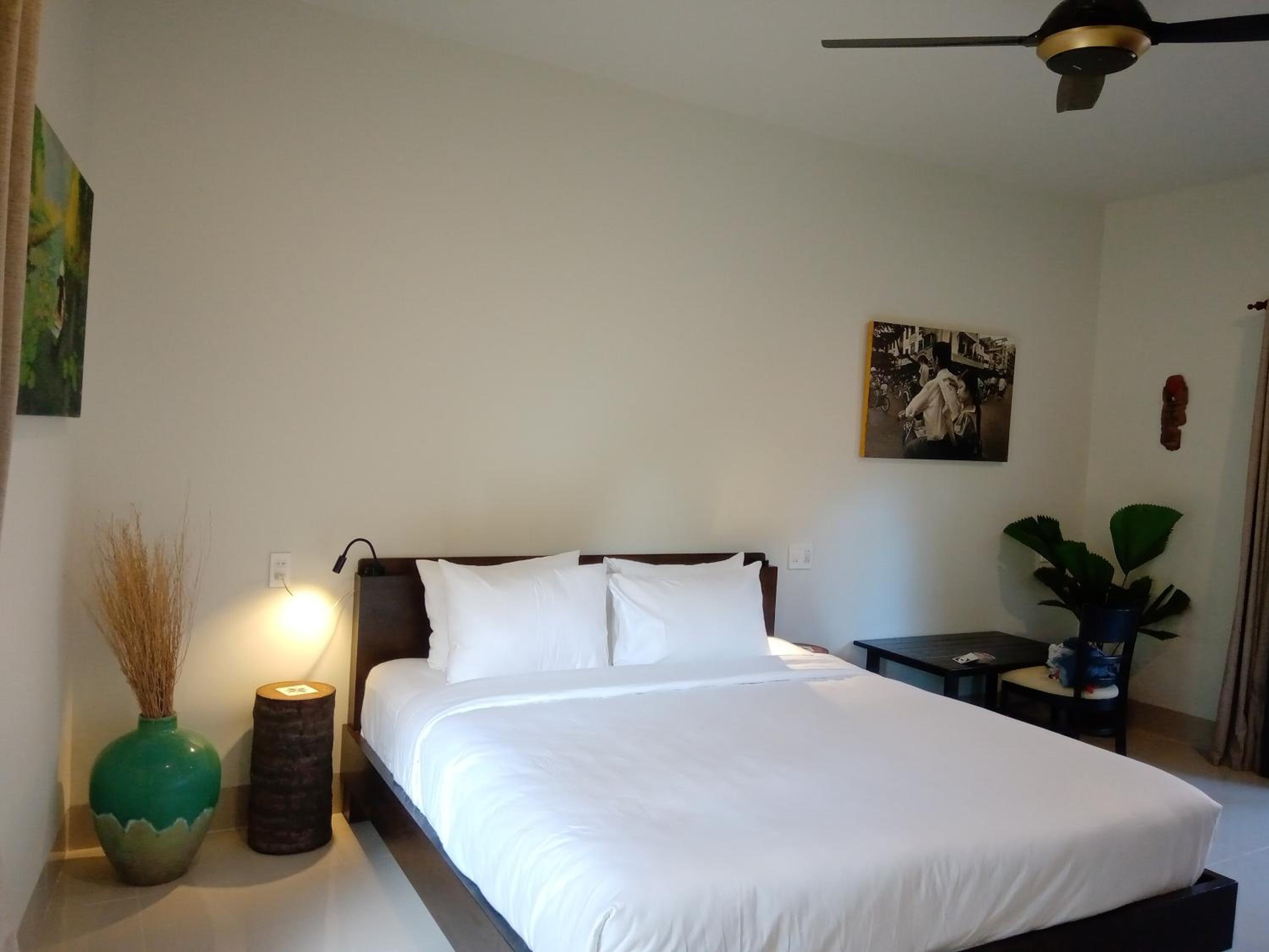 King Room with Garden View photo 2