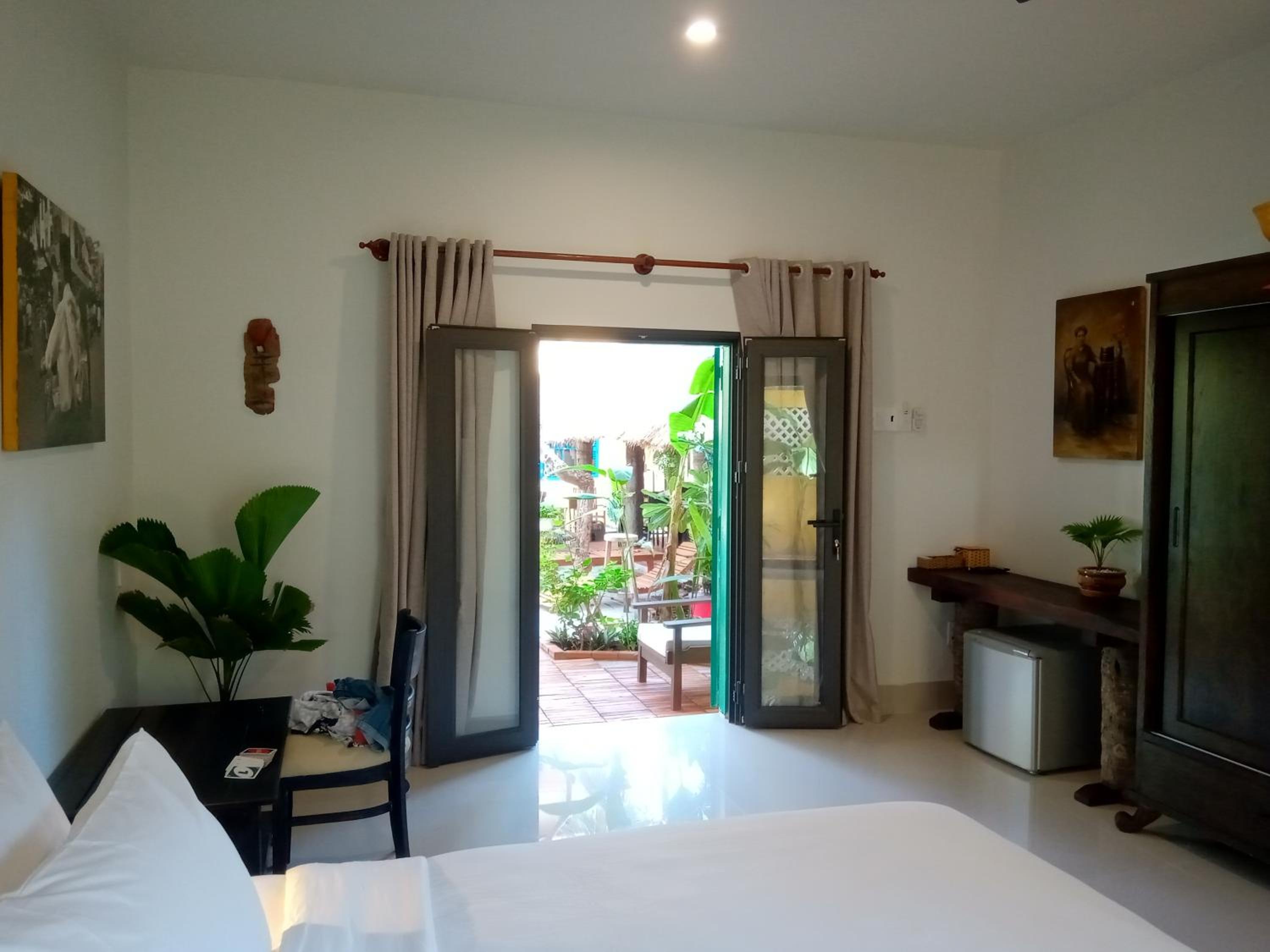 King Room with Garden View photo 3