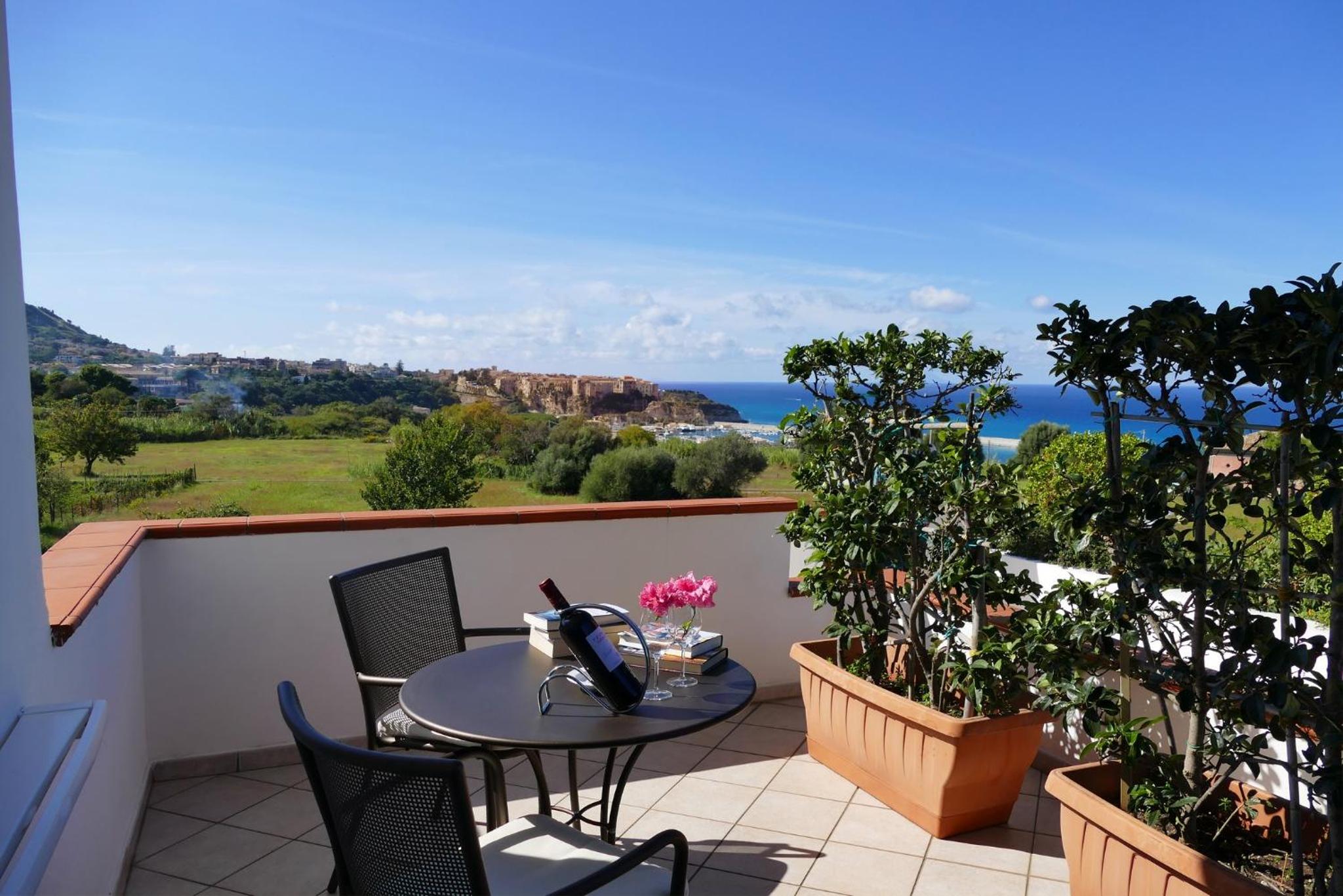 Junior Suite with Sea View - Photo 6