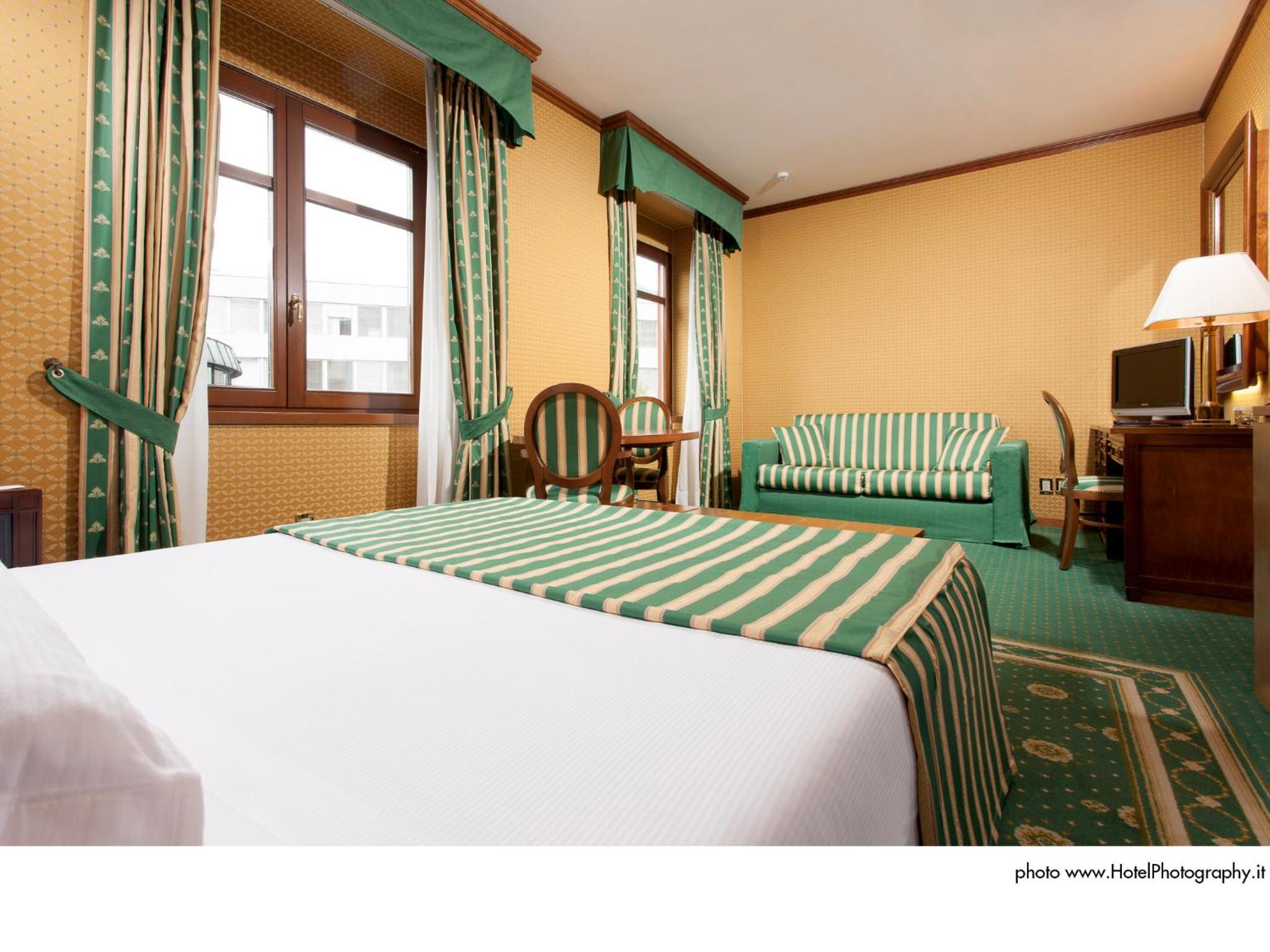 Deluxe Double or Twin Room - Photo 4