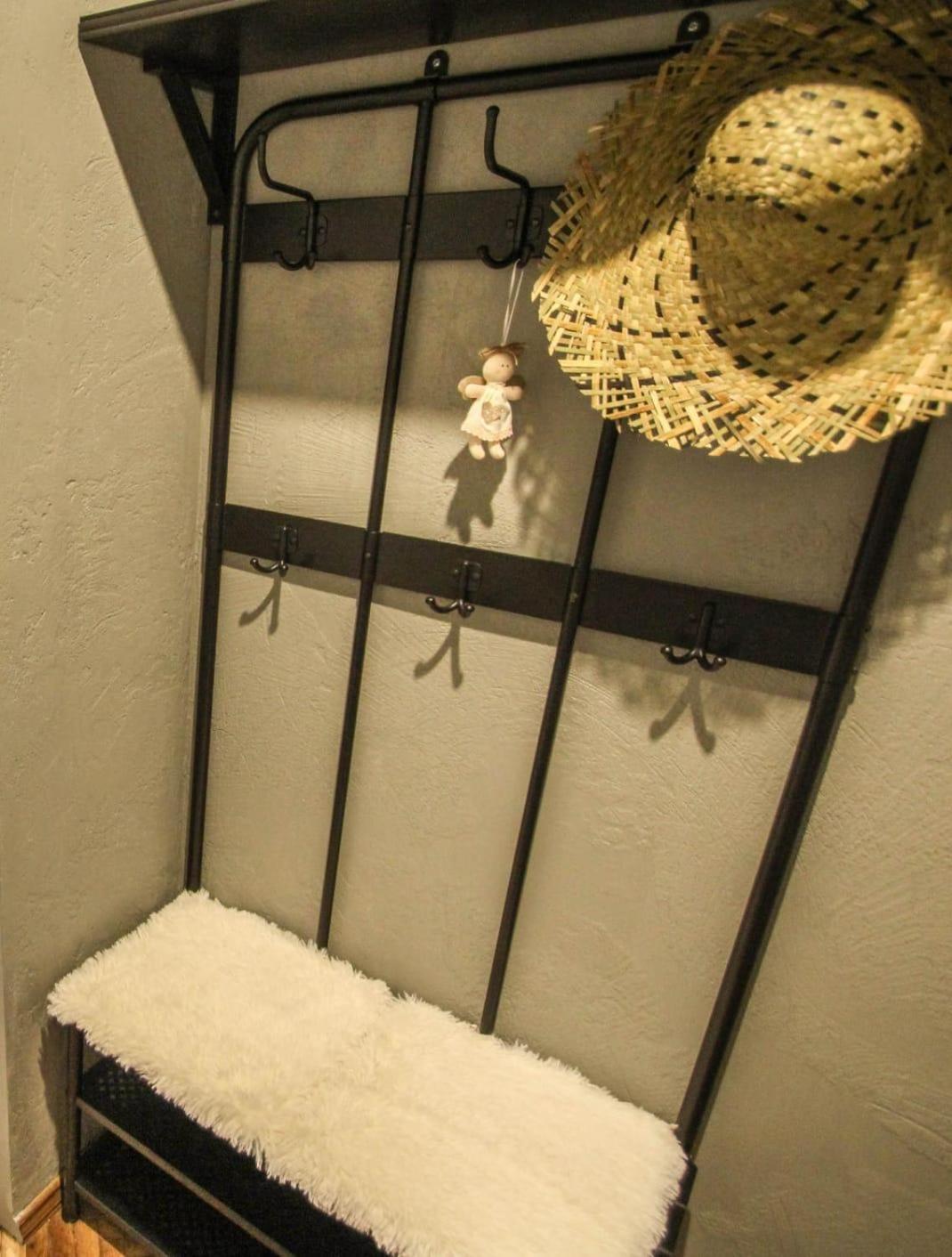 One-Bedroom Apartment - Photo 10