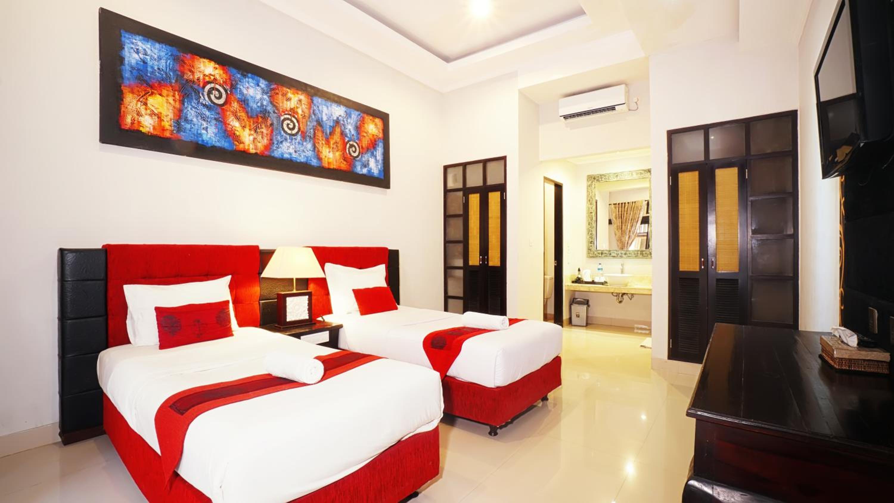 Deluxe Double or Twin Room - Photo 6