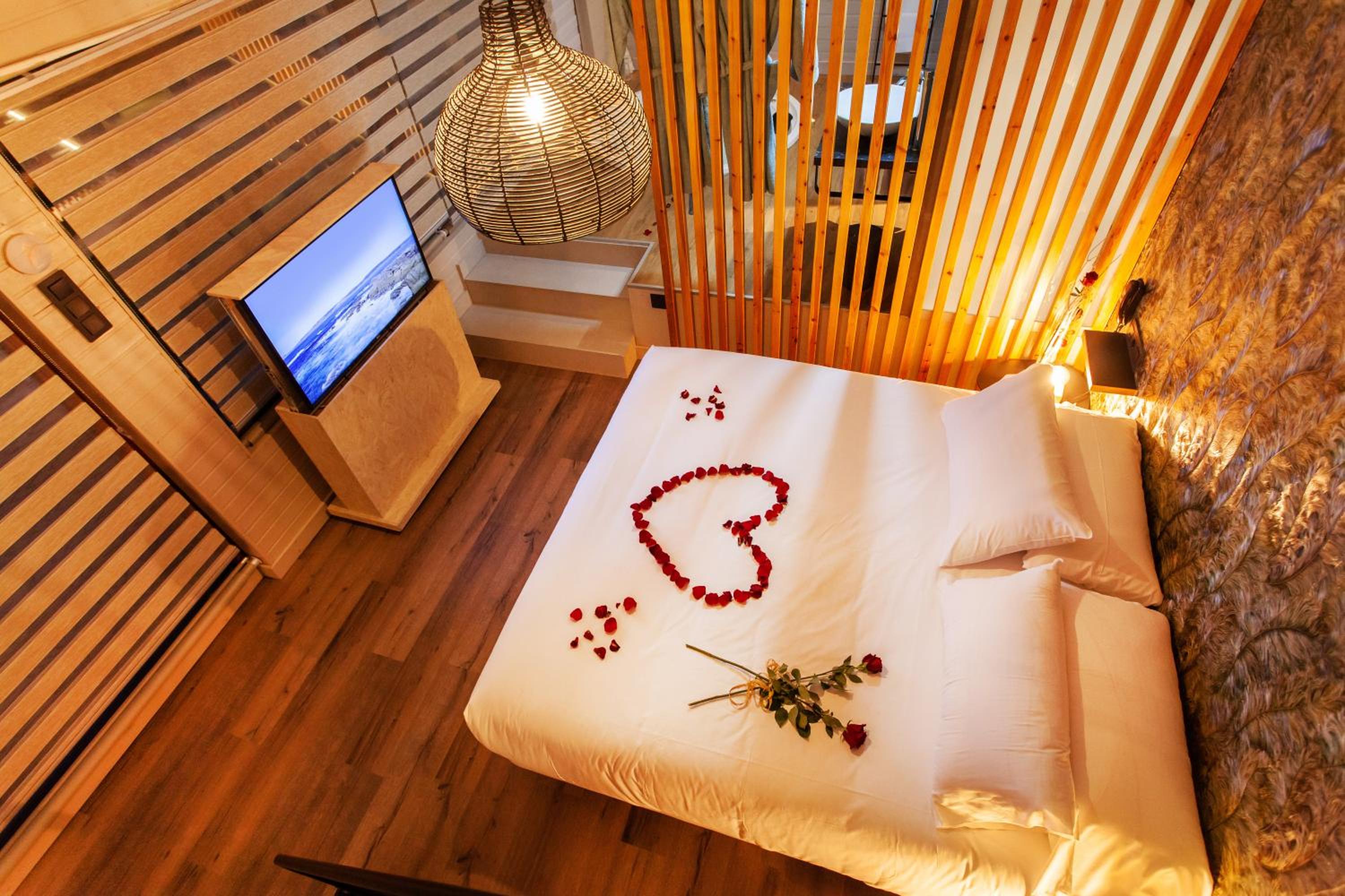 Suite Deluxe con Bañera de Hidromasaje