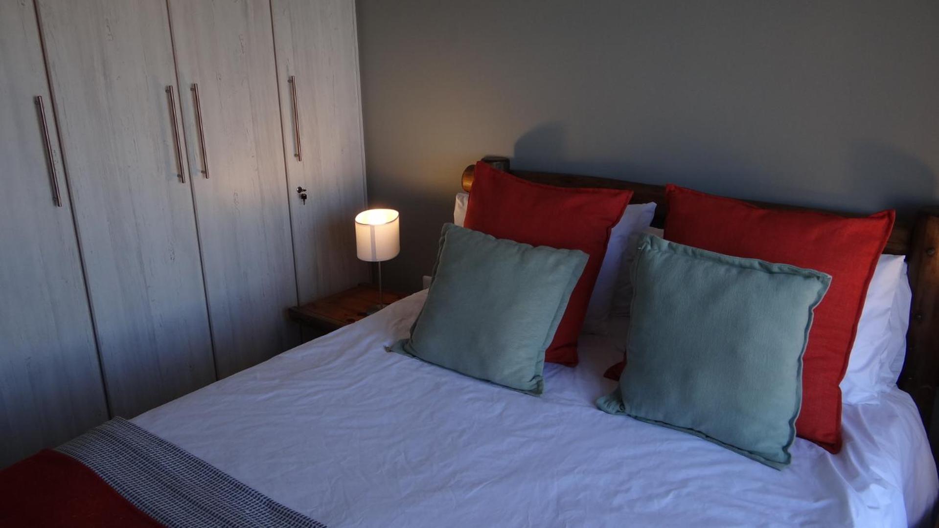 Apartment photo 2
